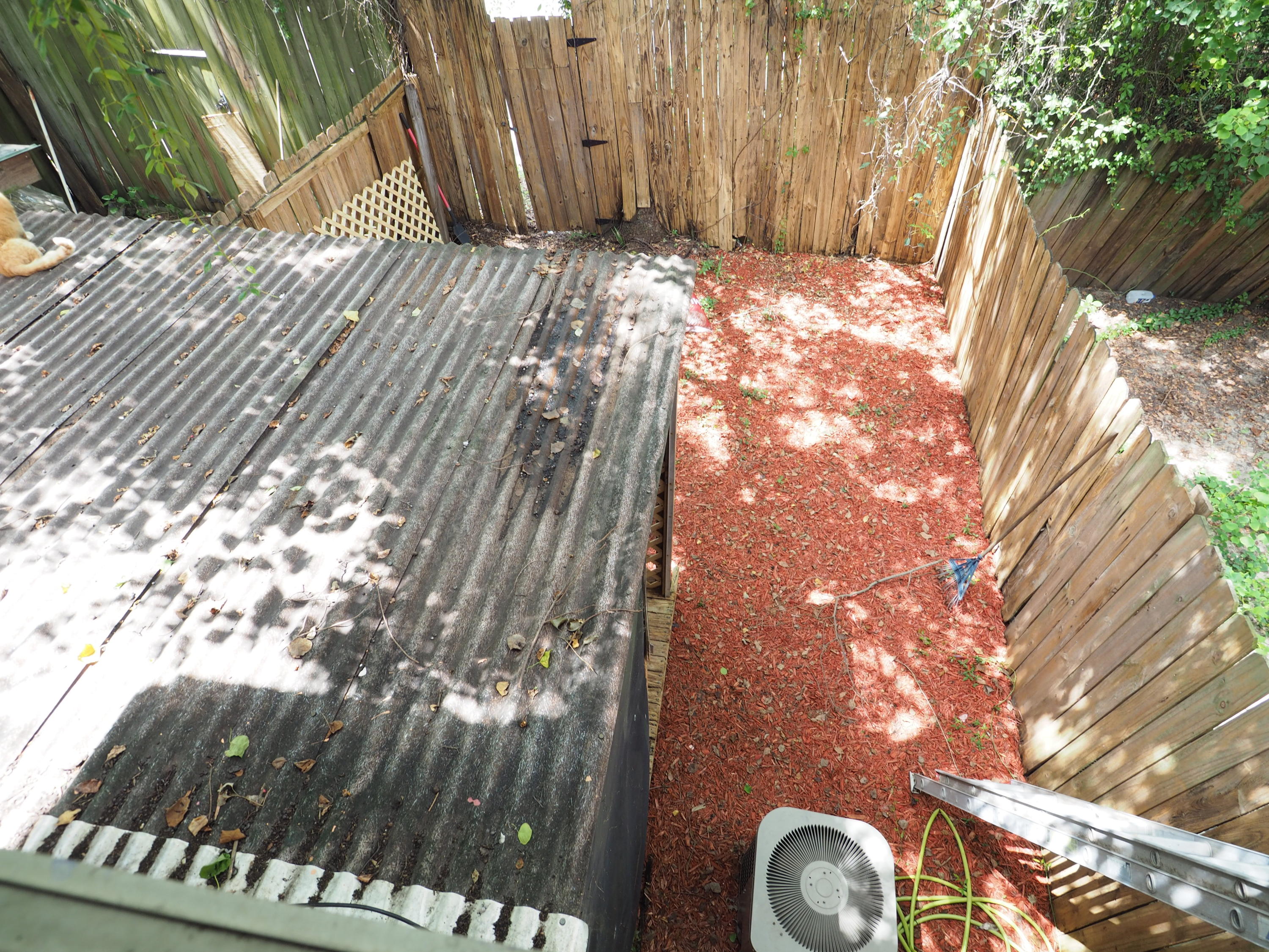 OAK WOOD T/H - Residential