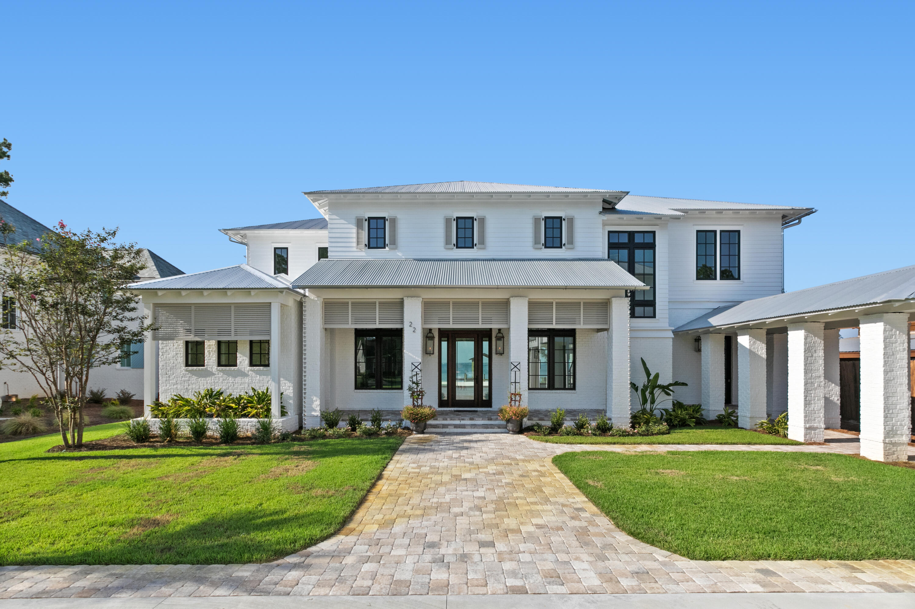 BAY PINE SHORES - Residential