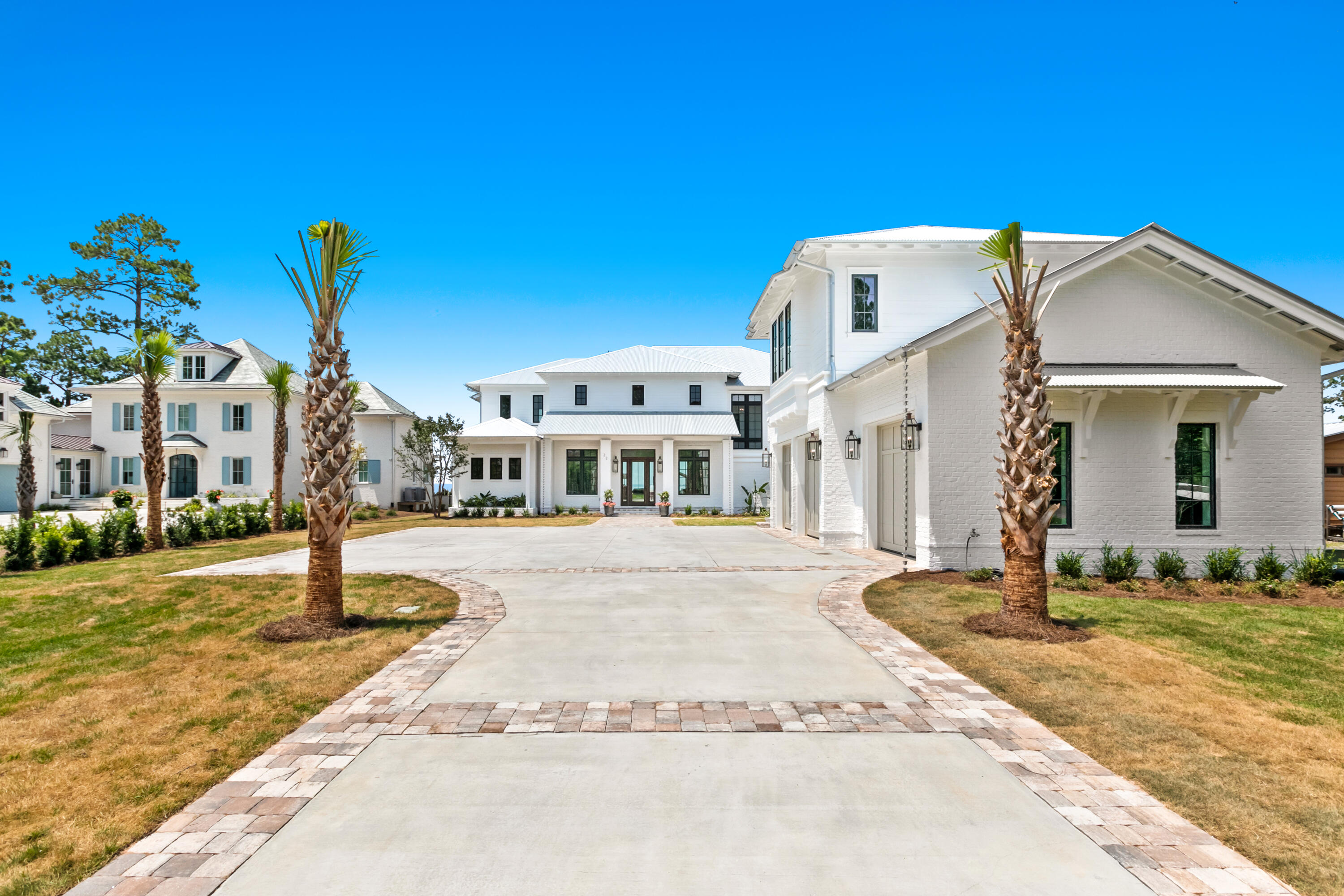 BAY PINE SHORES - Residential