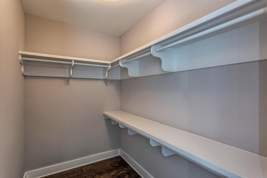 Mussett Bayou Manor - Residential