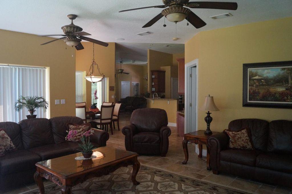 SOUND RETREAT - Residential Lease