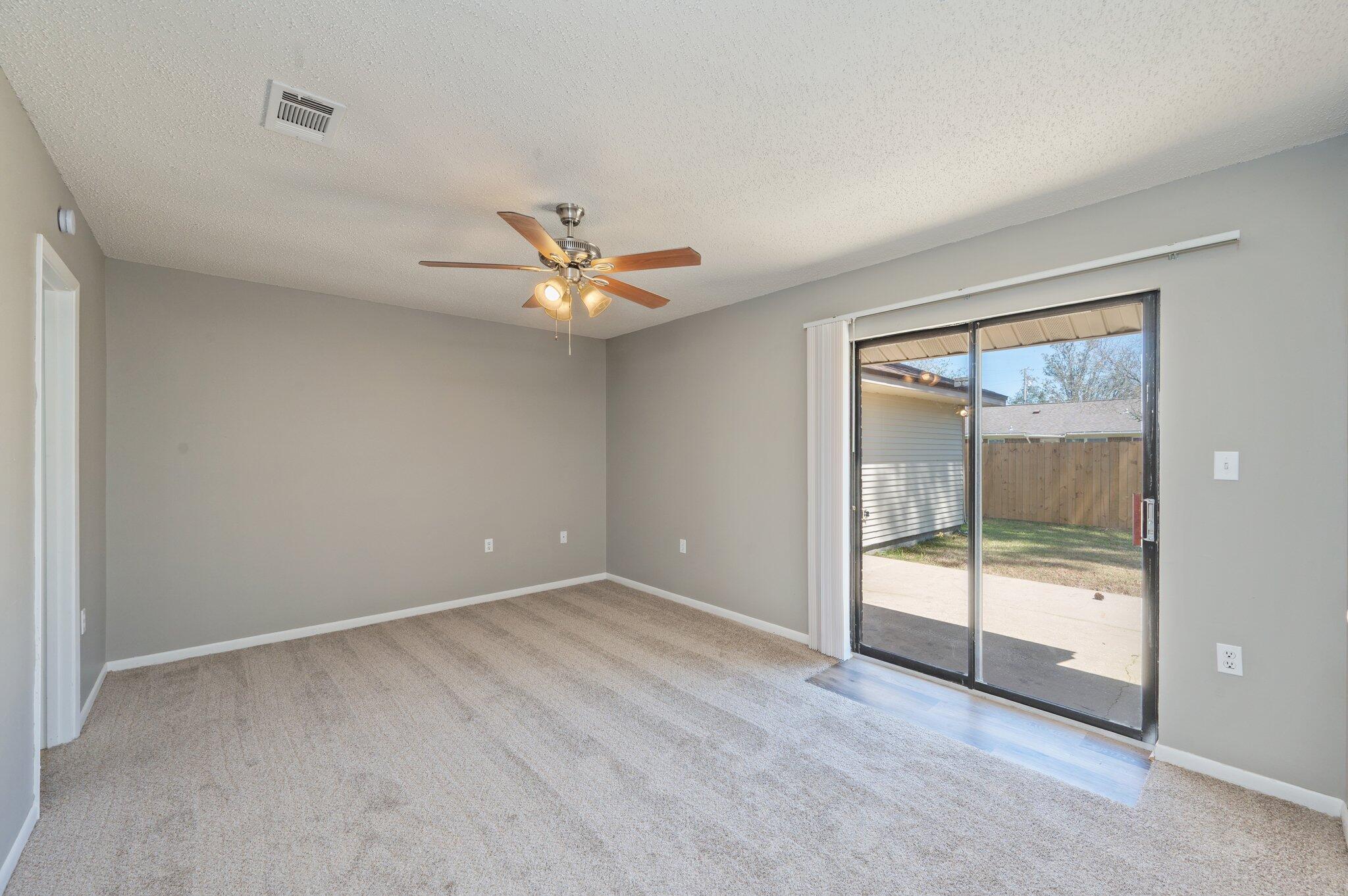 PINE MEADOWS 2ND ADDN - Residential Lease