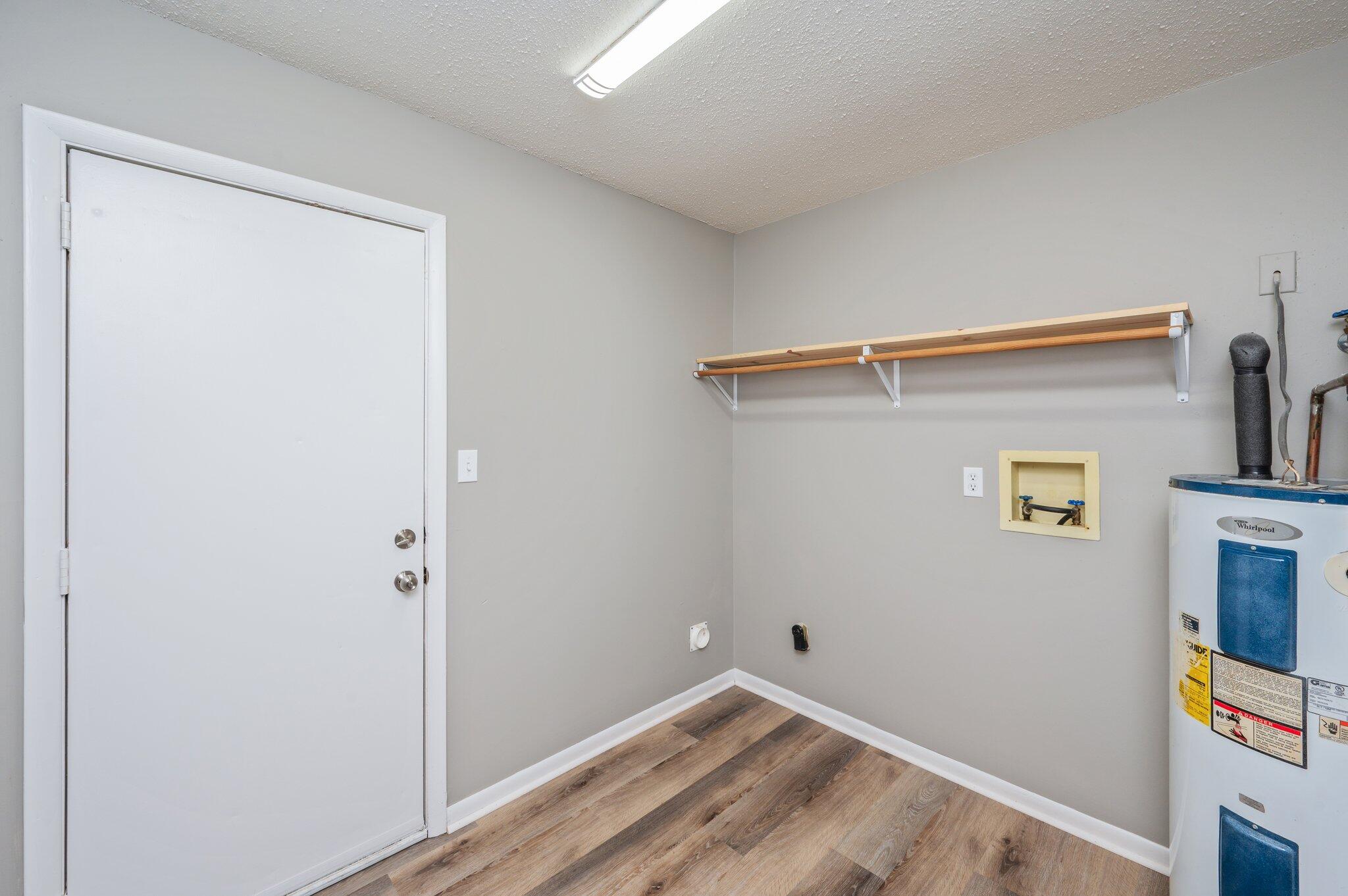 PINE MEADOWS 2ND ADDN - Residential Lease