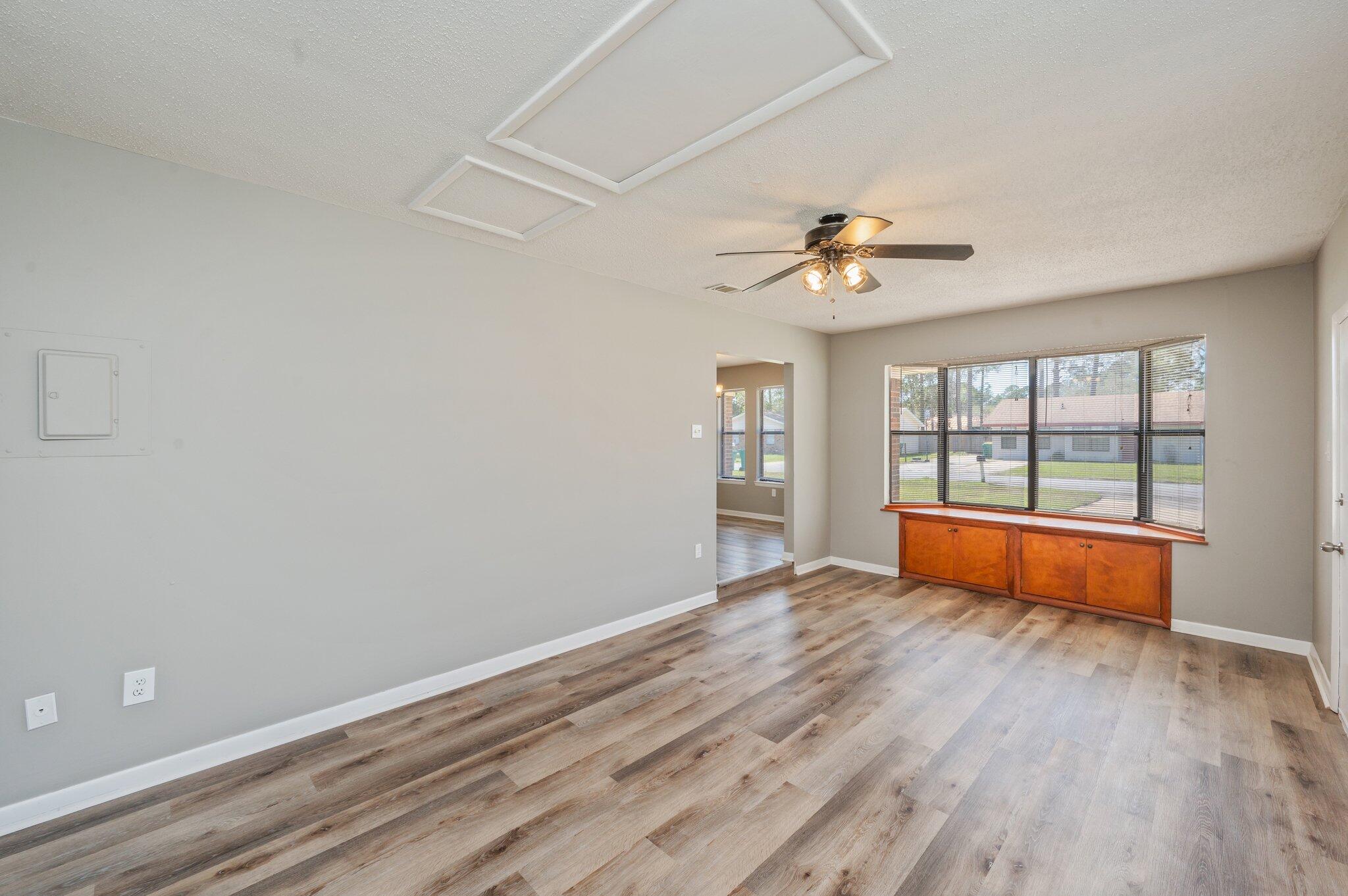 PINE MEADOWS 2ND ADDN - Residential Lease