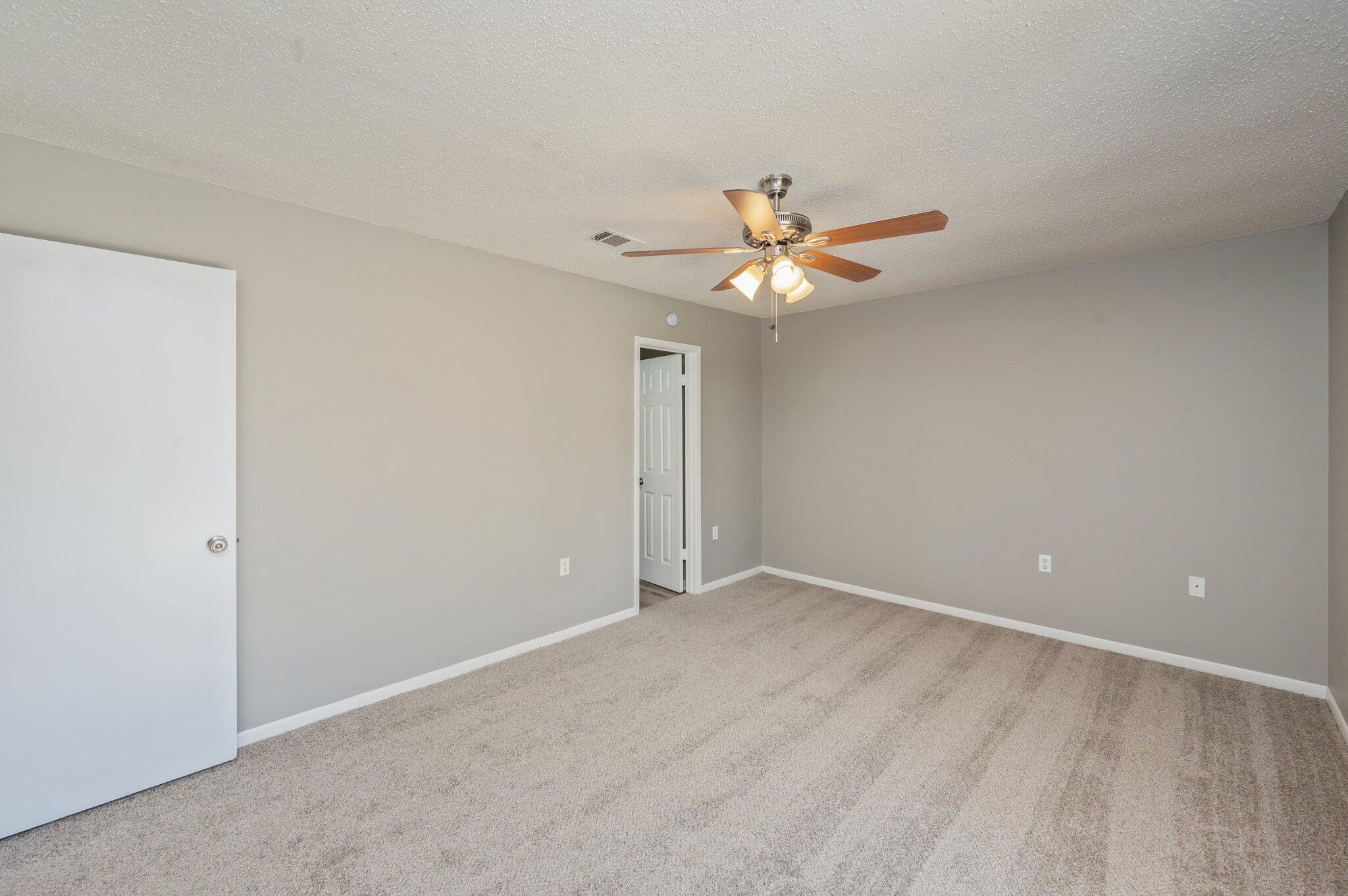 PINE MEADOWS 2ND ADDN - Residential Lease