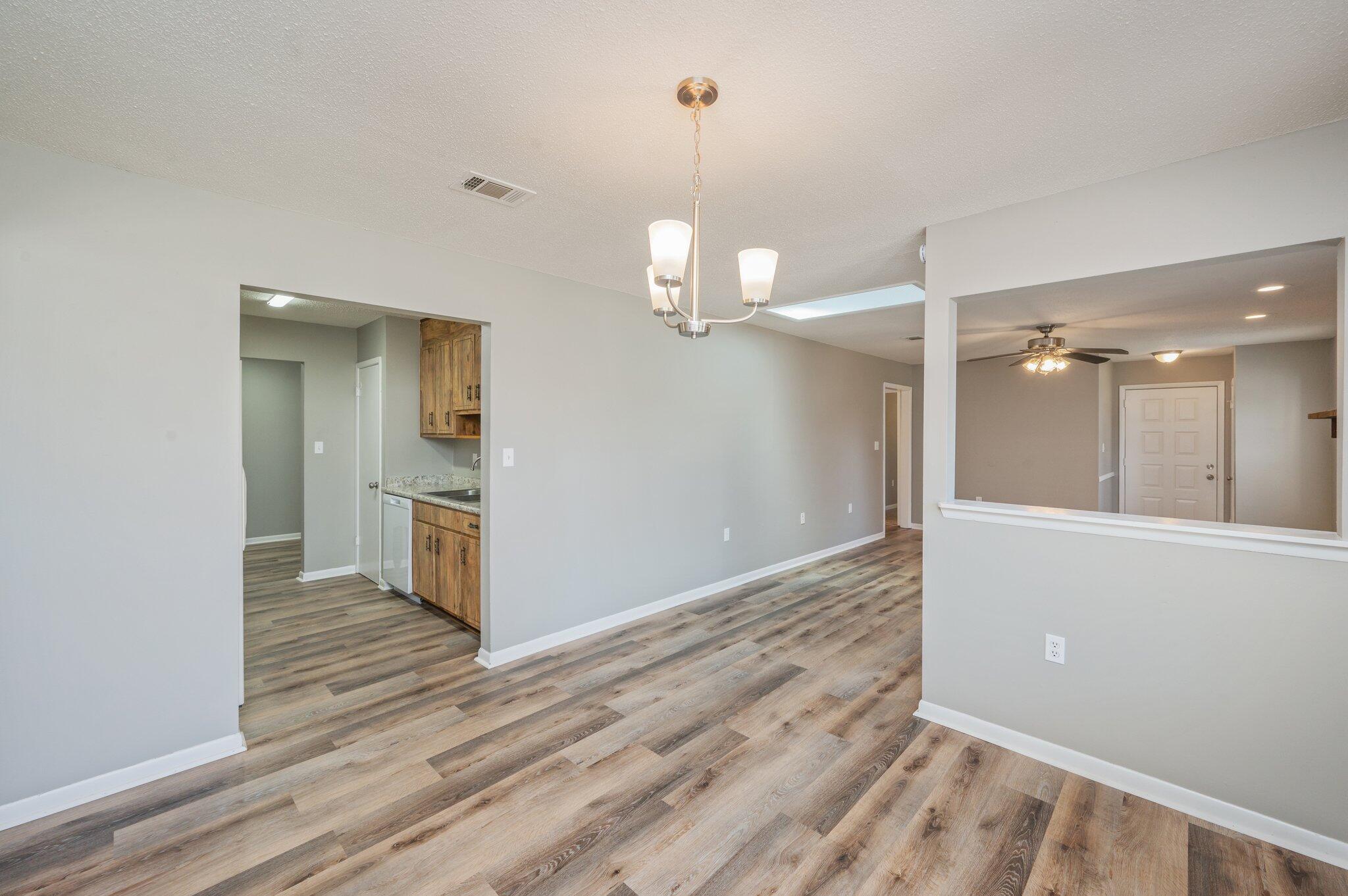 PINE MEADOWS 2ND ADDN - Residential Lease