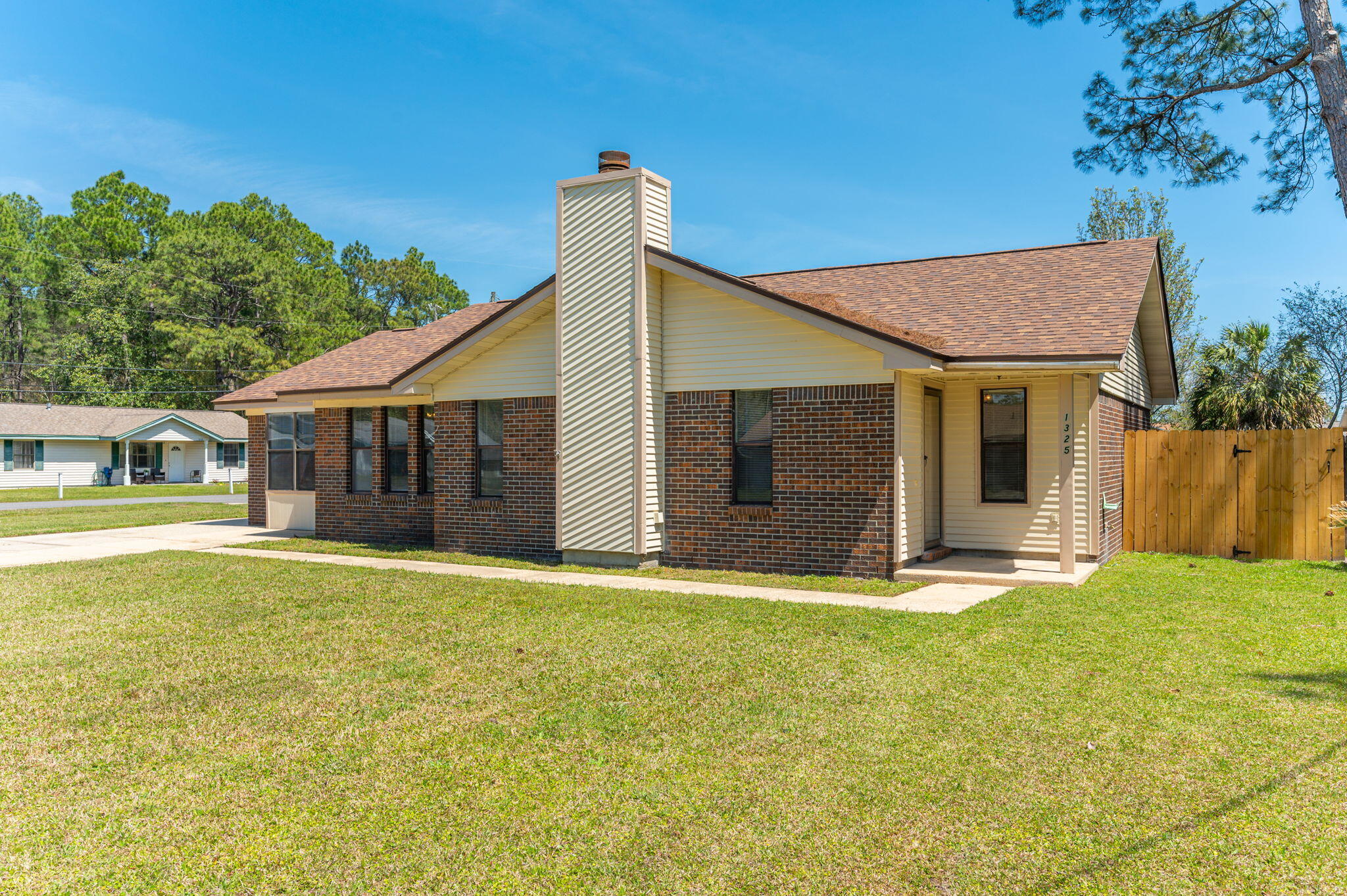 PINE MEADOWS 2ND ADDN - Residential Lease