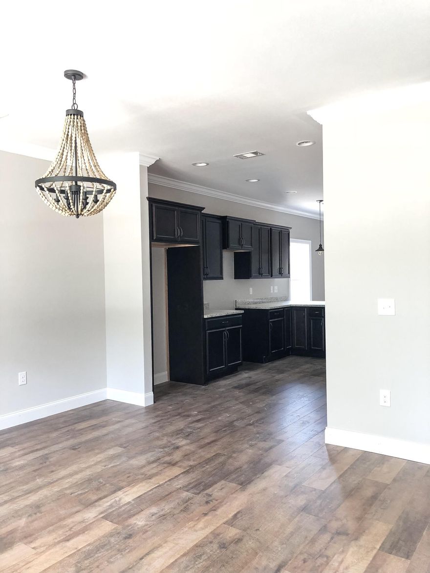 BRAND NEW 4 bedroom home located in the heart of Niceville! EXTERIOR FEATURES: All brick, large backyard, privacy-fenced, 2 car garage w/ auto opener, irrigation system & landscaping. INTERIOR FEATURES: foam insulation, open spacious floorplan, granite in kitchen, stainless steel kitchen appliances, marble in bathrooms, tile in foyer, baths, & utility, carpet in bedrooms, laminate wood flooring all other areas, large crown molding & window casings in main areas, oversized baseboard & trim. OTHER FEATURES: A 1-yr builder warranty is provided, seller will pay a TOTAL of $5000.00 towards ALL closing cost (buyers & sellers combined), title & closing to be held with Tammy Jones at First National Land & Title.