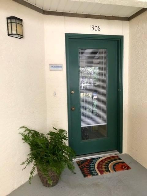 LAKESIDE CONDO AT BLUEWATER BAY - Residential Lease