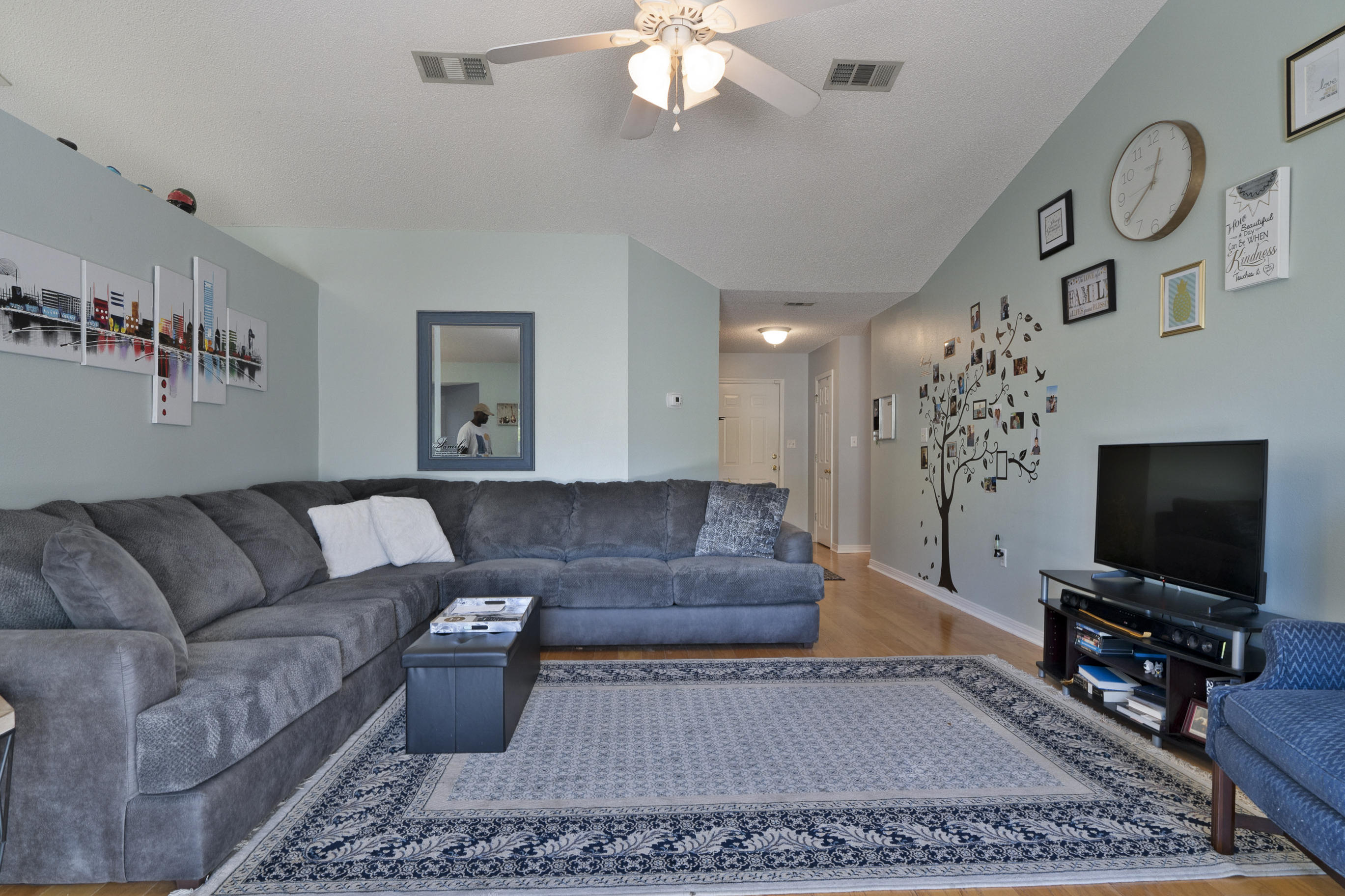 BENT TREE ESTATES - Residential