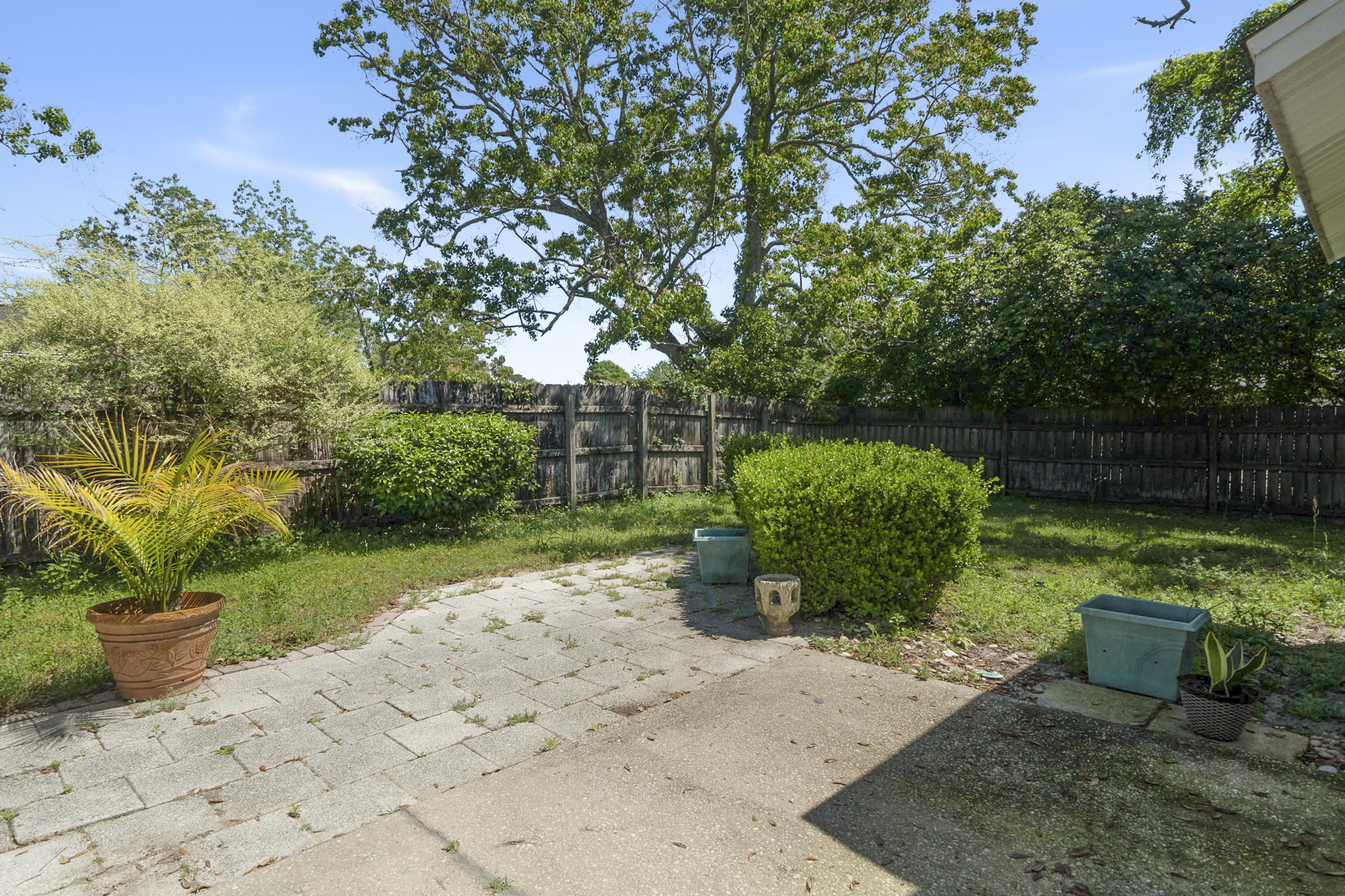 BENT TREE ESTATES - Residential