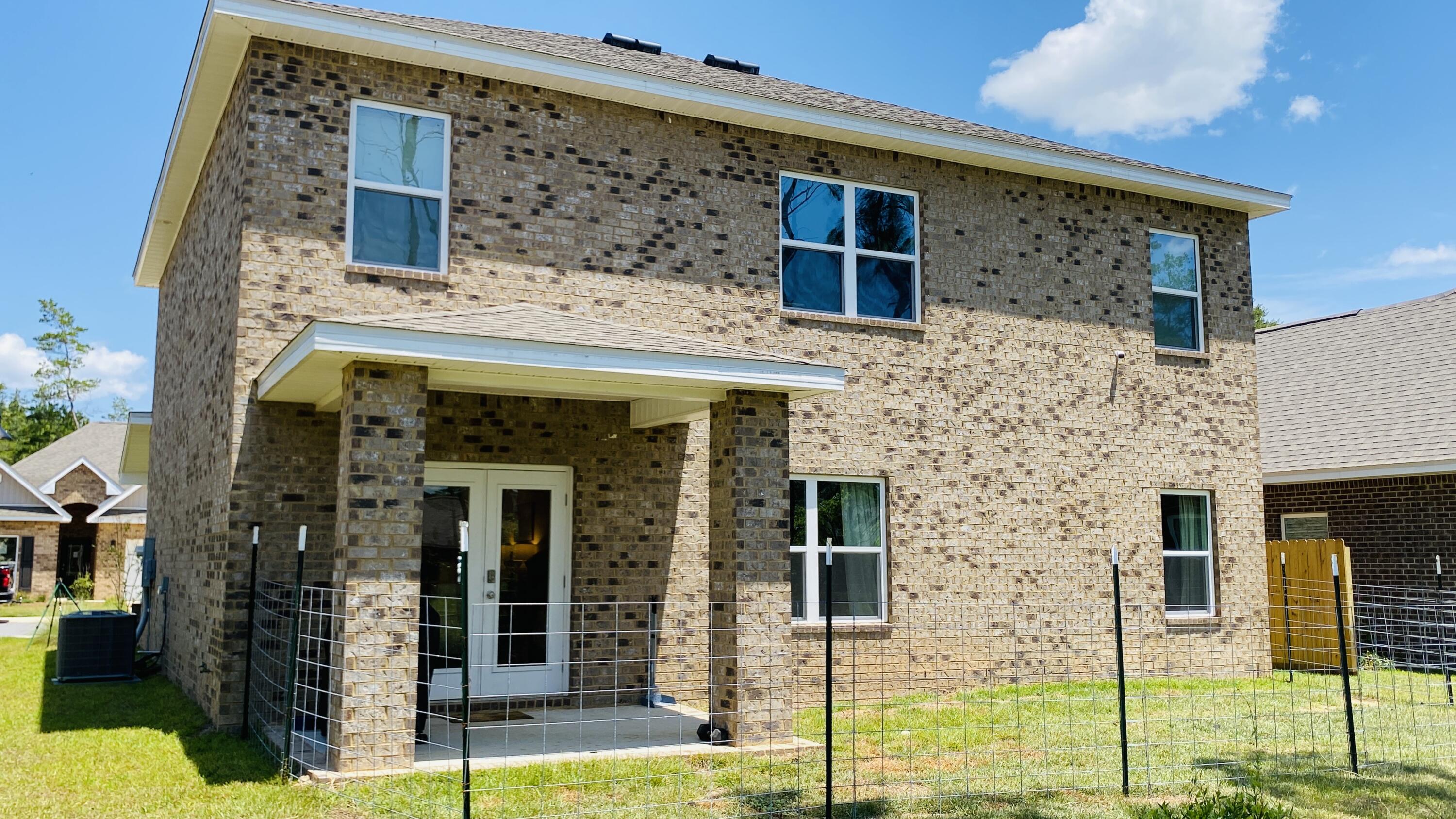 Live Oak Harbour - Residential