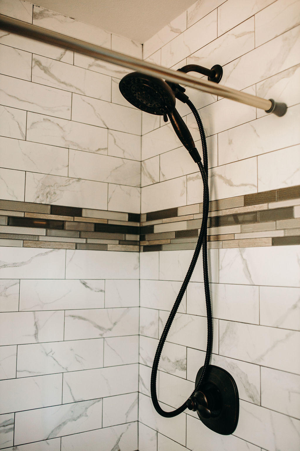 EDGE WATER VILLAGE S/D LOT 12 BLK 6 - Residential