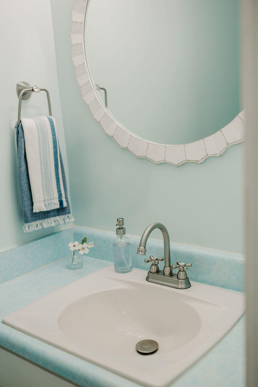 EDGE WATER VILLAGE S/D LOT 12 BLK 6 - Residential