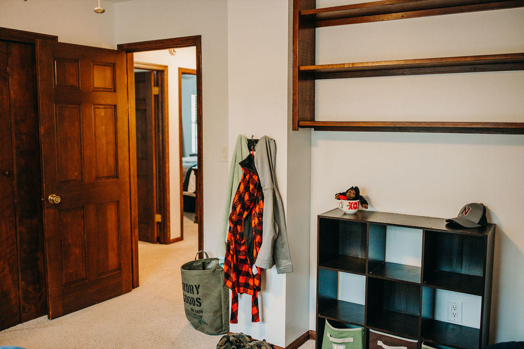 EDGE WATER VILLAGE S/D LOT 12 BLK 6 - Residential