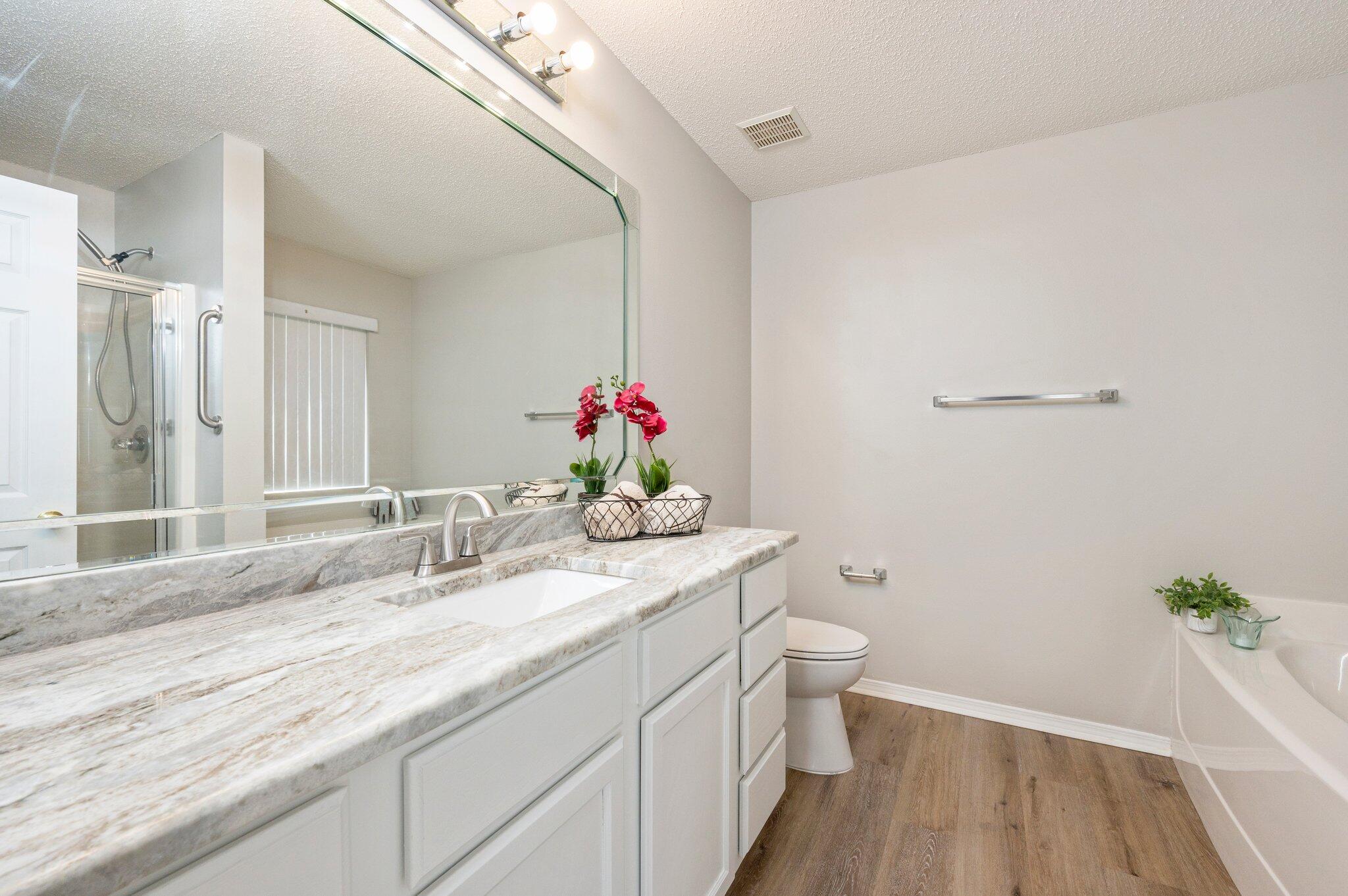 PINNACLE POINT - Residential