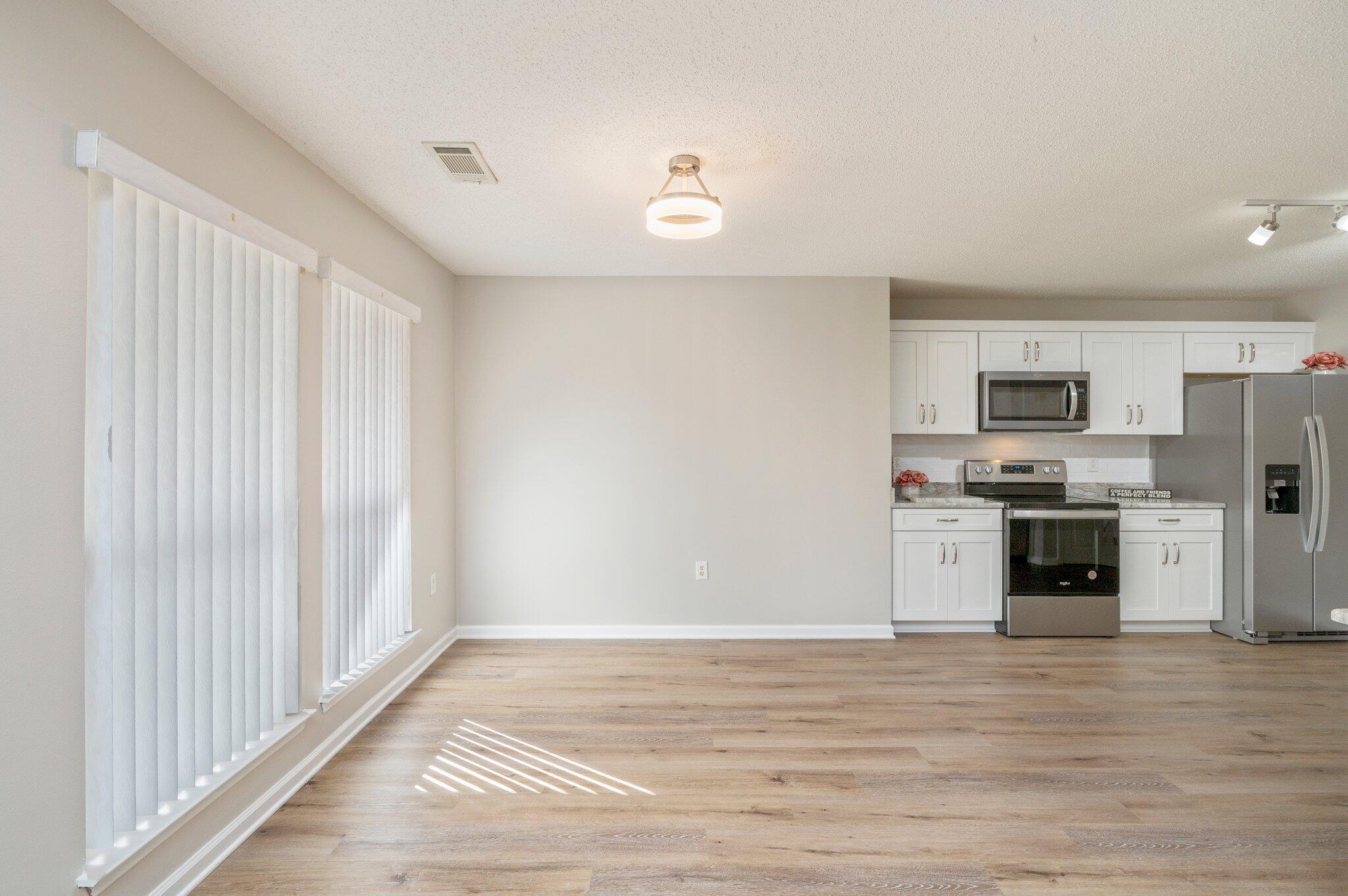 PINNACLE POINT - Residential