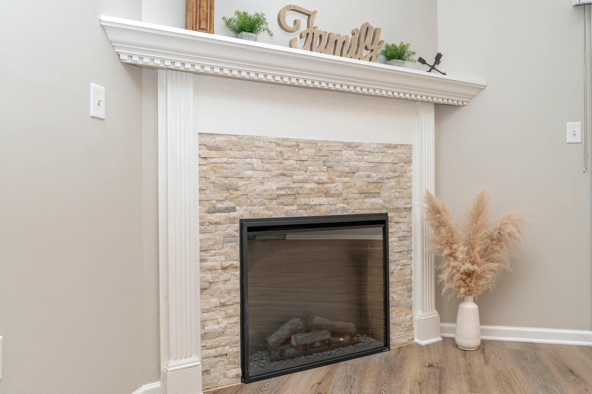 PINNACLE POINT - Residential