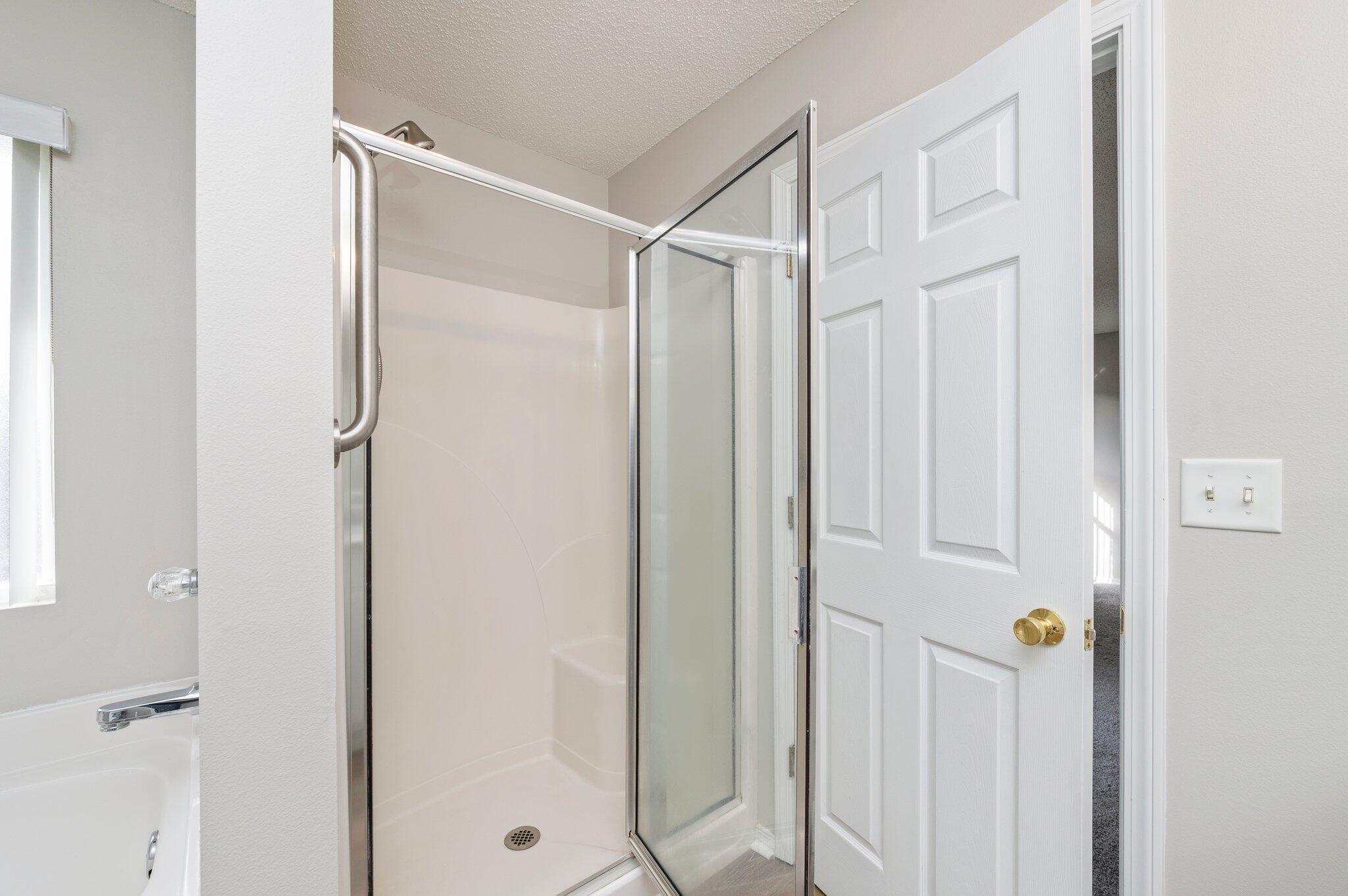 PINNACLE POINT - Residential