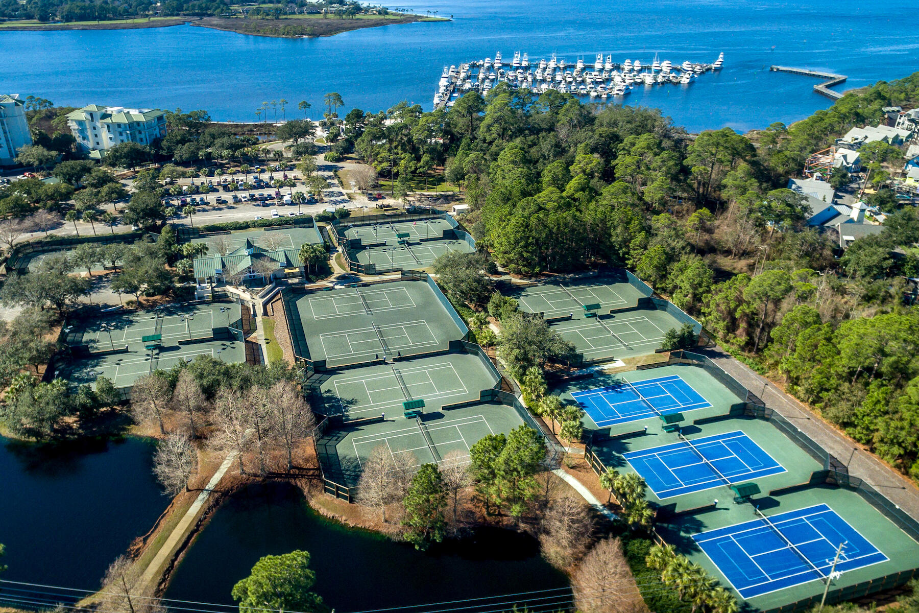 PINE RIDGE VILLAS - Residential