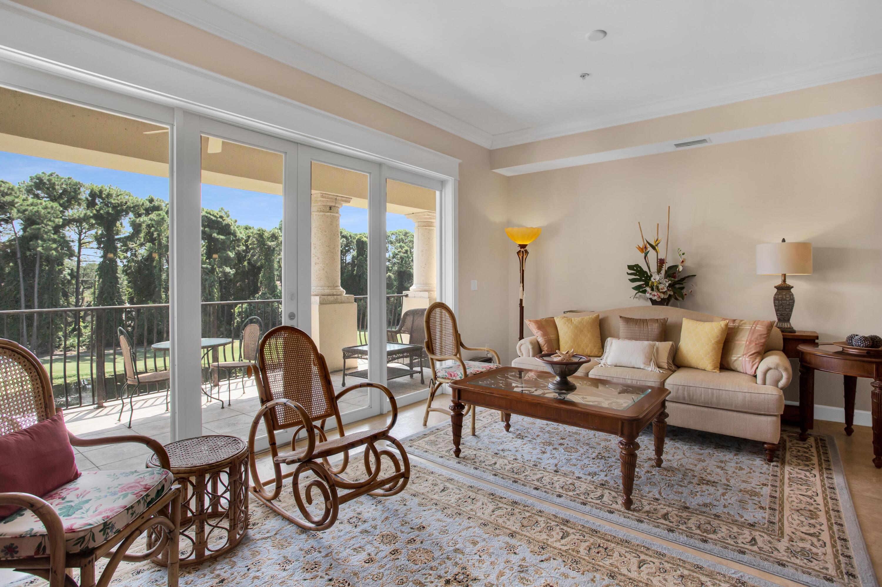 PINE RIDGE VILLAS - Residential