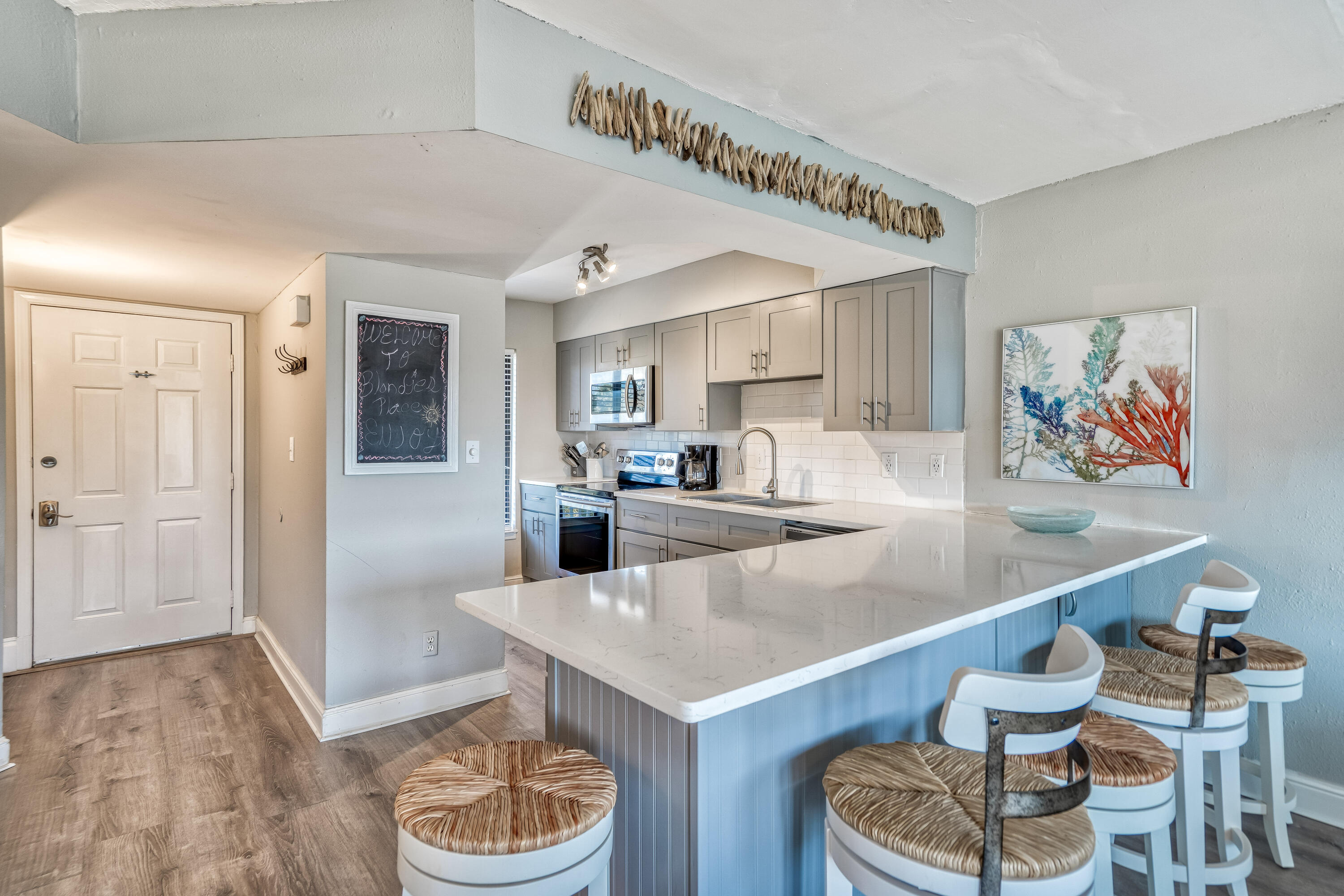 BEACHFRONT 2 PH 1 - Residential