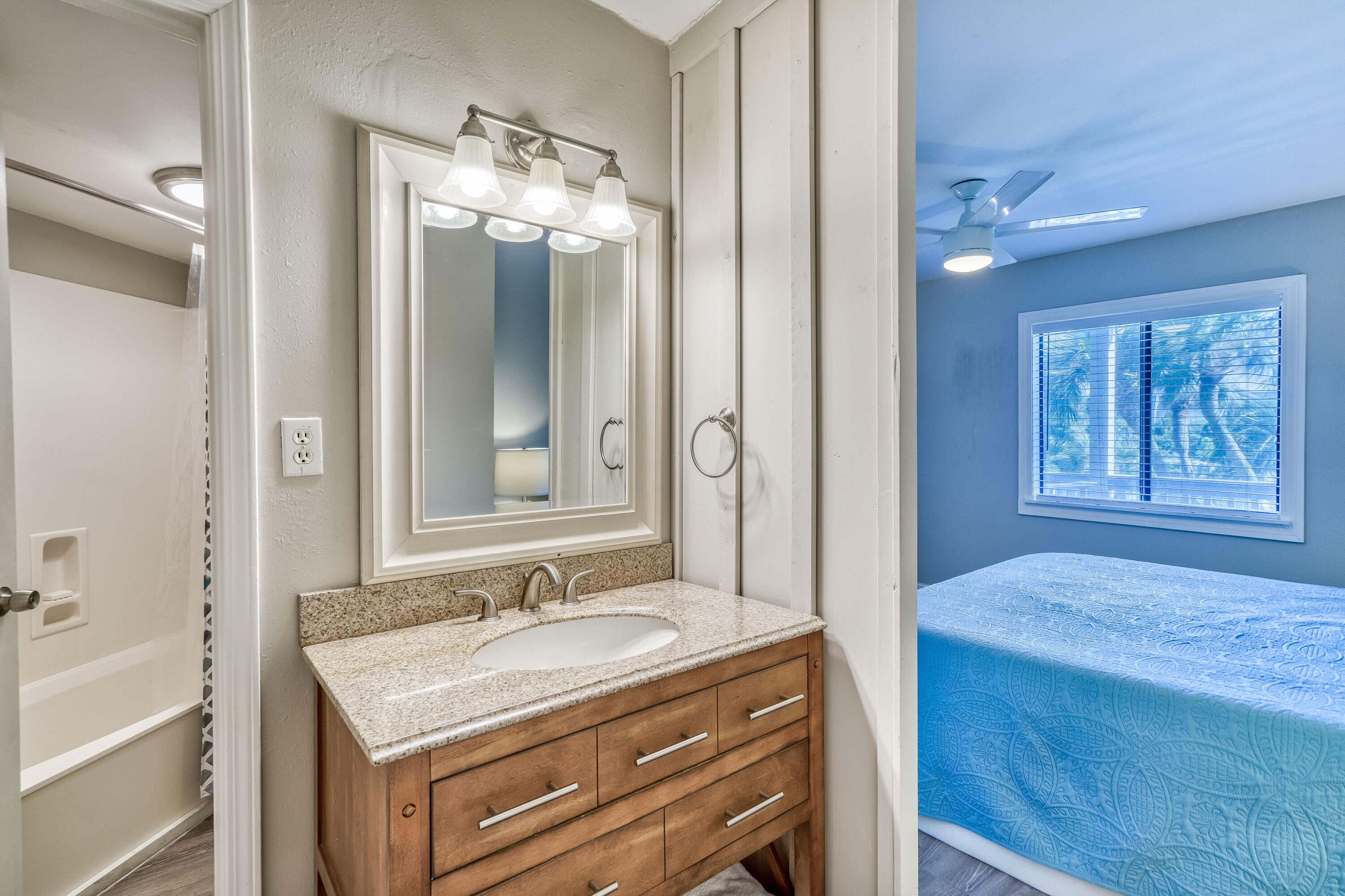 BEACHFRONT 2 PH 1 - Residential