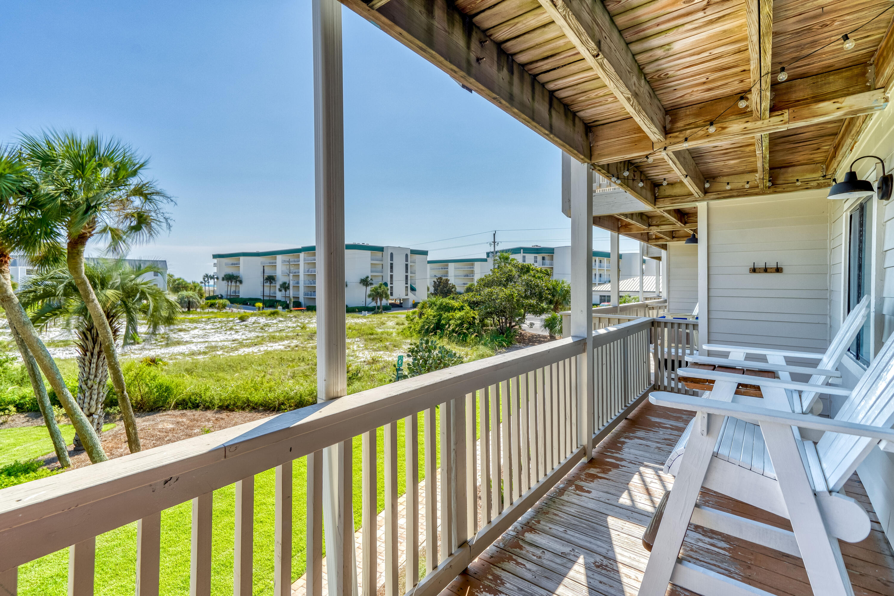 BEACHFRONT 2 PH 1 - Residential