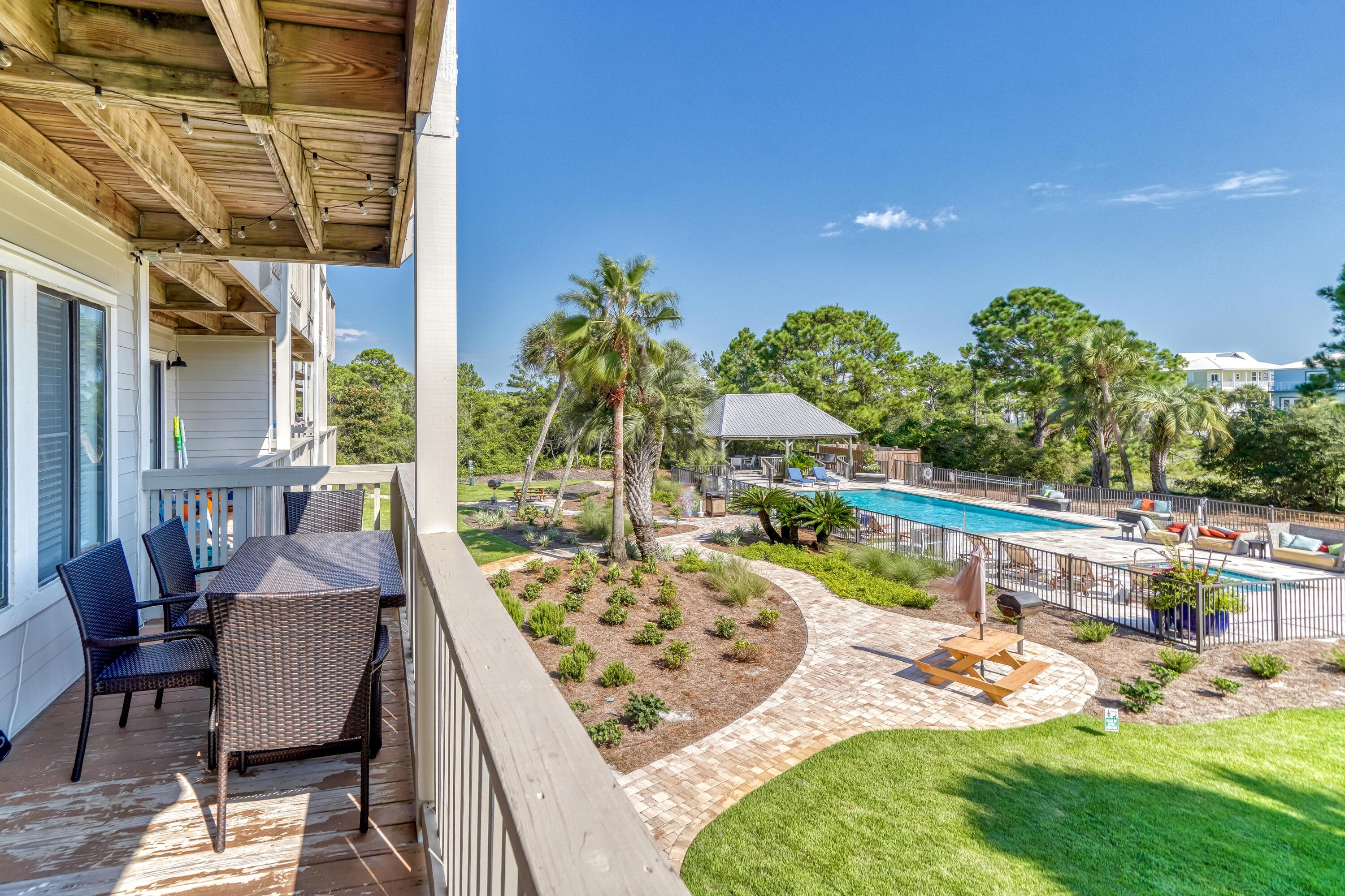 BEACHFRONT 2 PH 1 - Residential