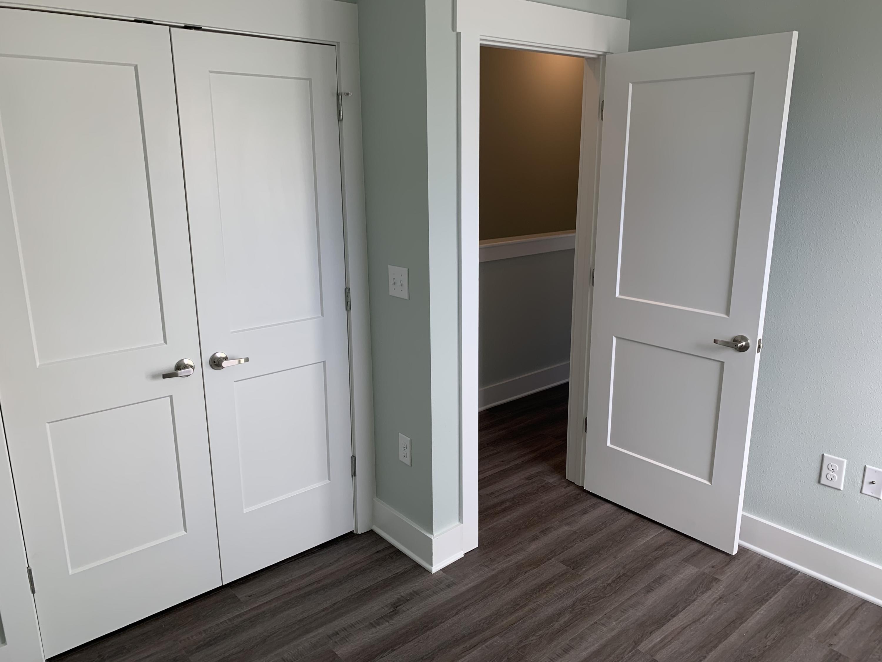 VERANDAS AT FREEPORT - Residential Lease