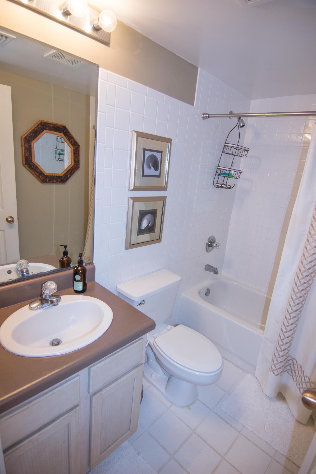 JADE EAST TOWERS CONDO - Residential