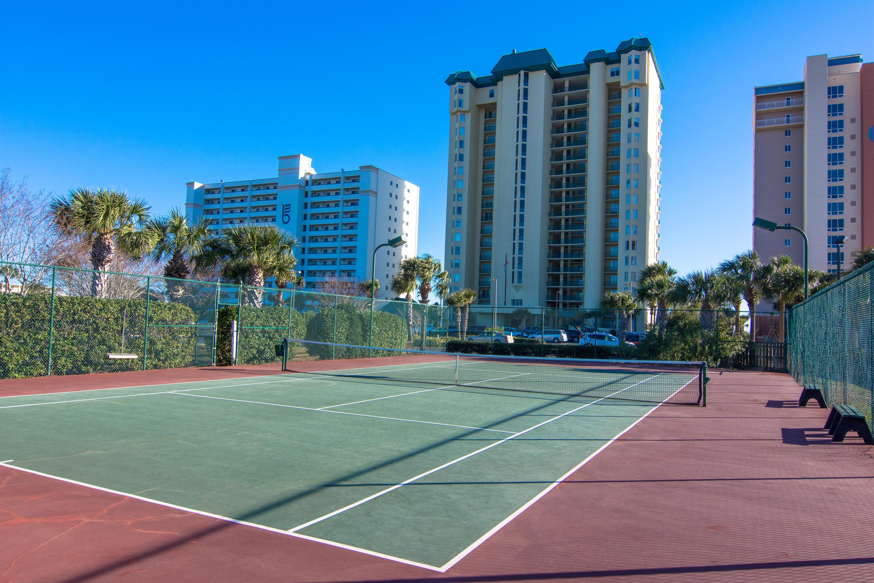 JADE EAST TOWERS CONDO - Residential