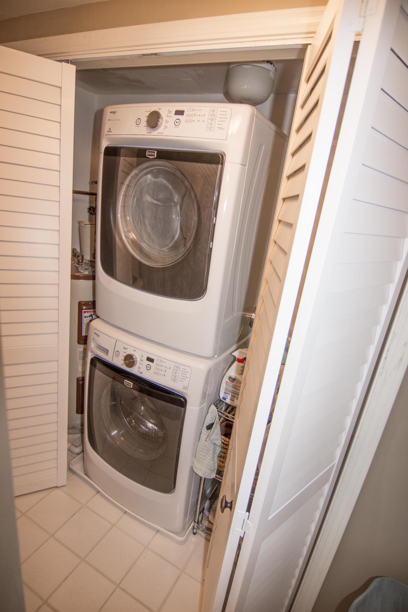 JADE EAST TOWERS CONDO - Residential