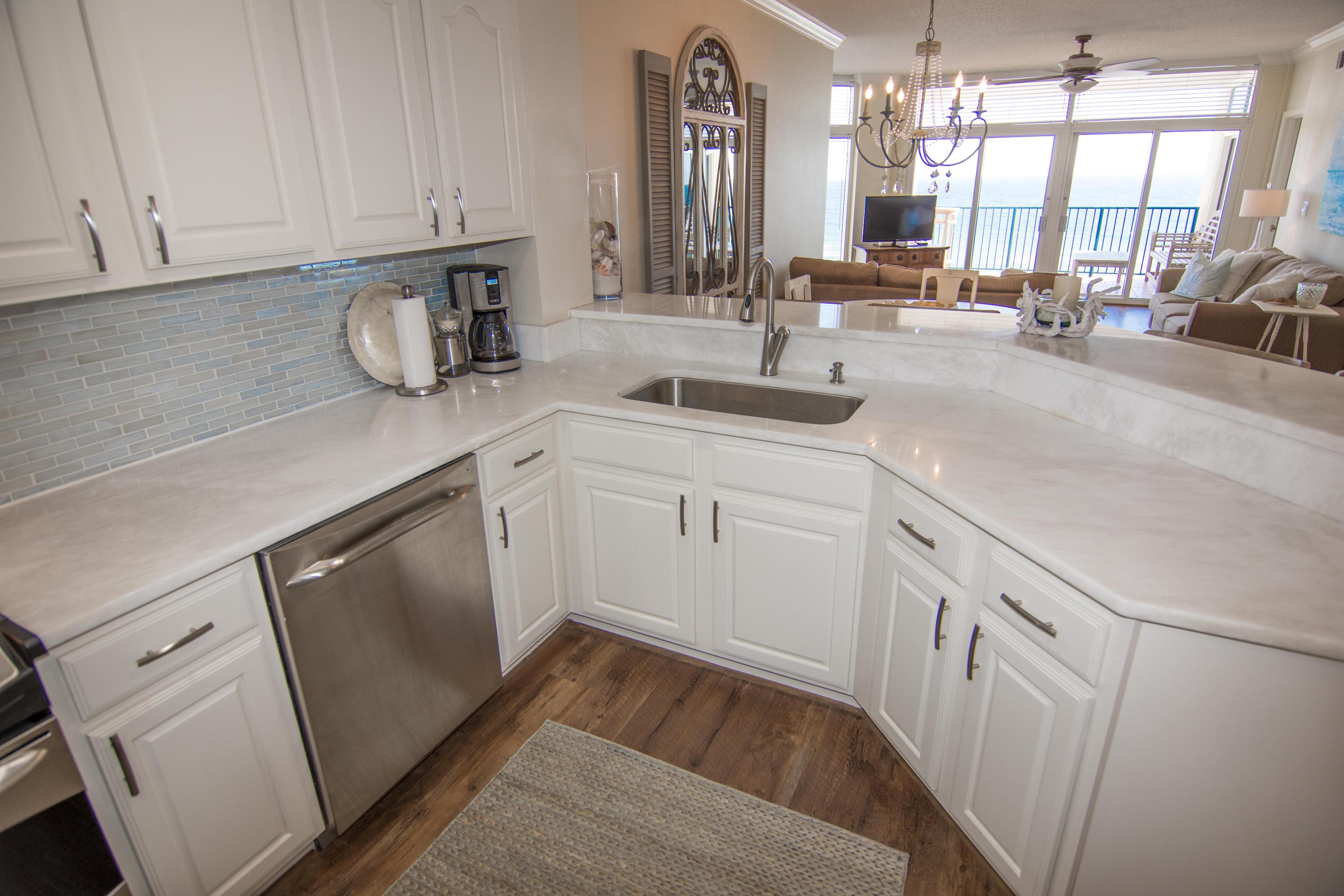 JADE EAST TOWERS CONDO - Residential