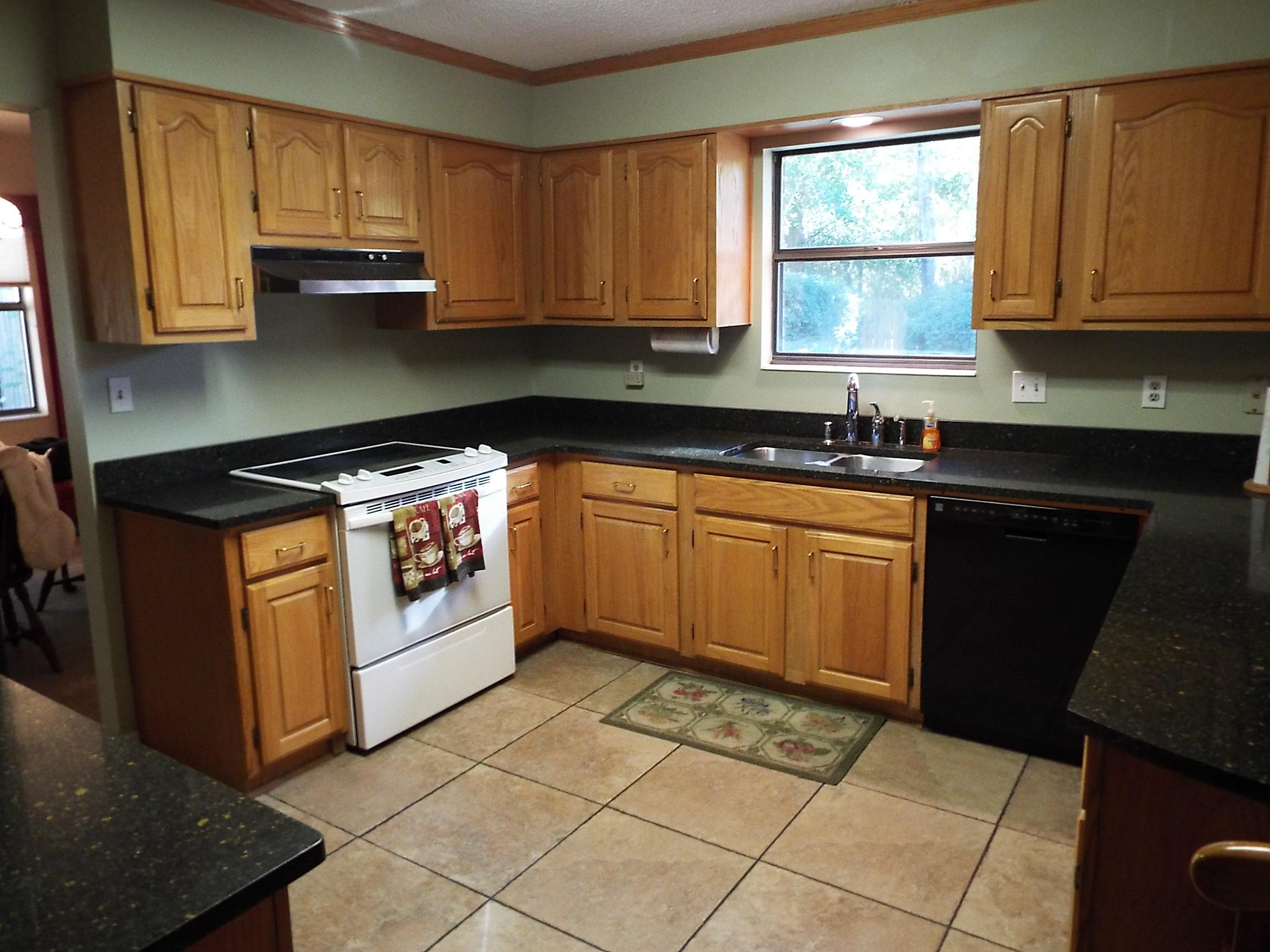 RAINTREE ESTATES PHASE 1 - Residential