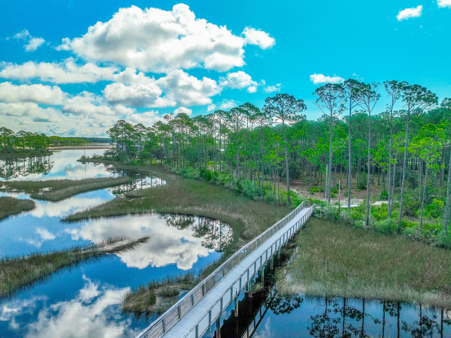 RIVERCAMPS ON CROOKED CREEK - Land