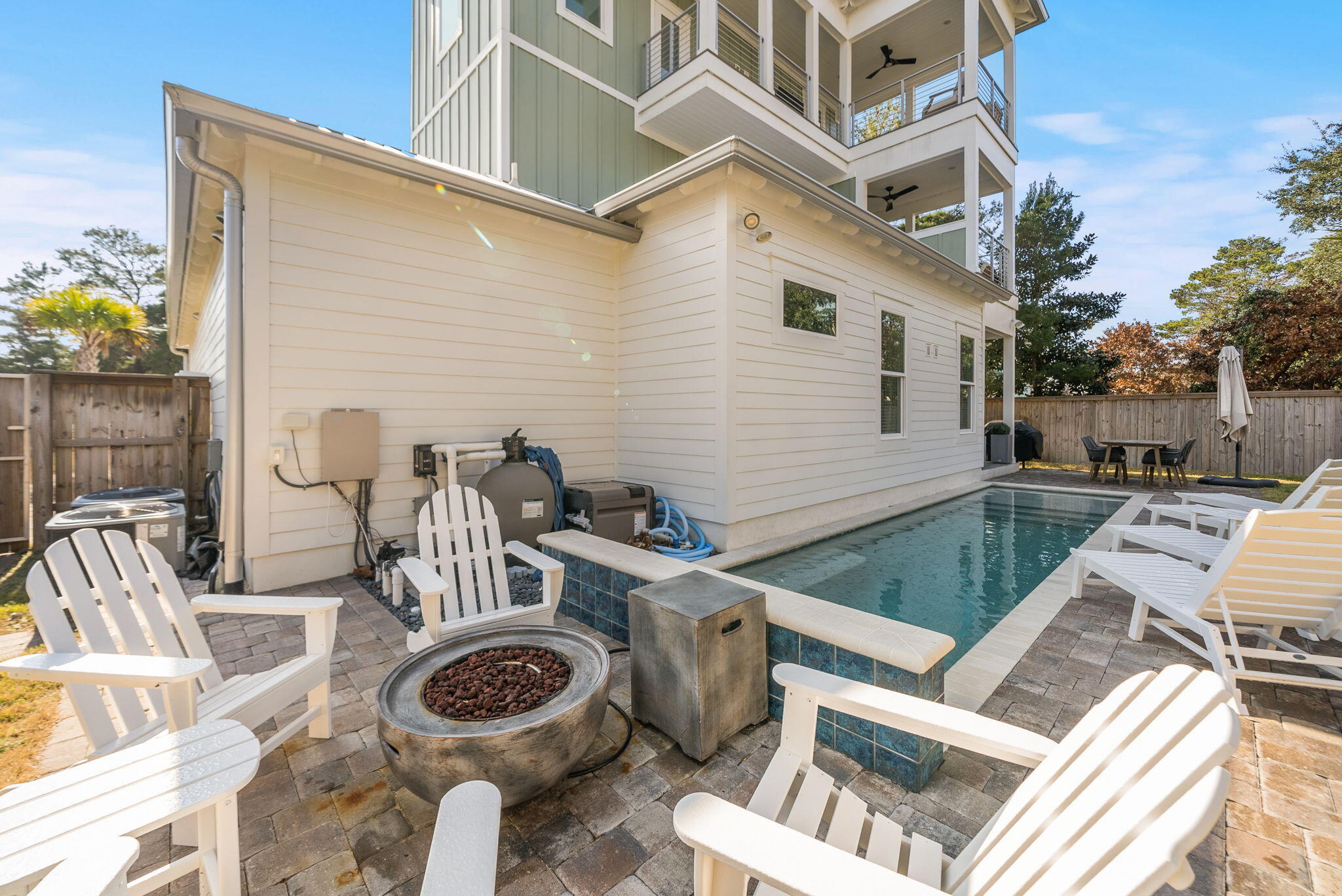 GULFVIEW HEIGHTS 1ST ADDN - Residential