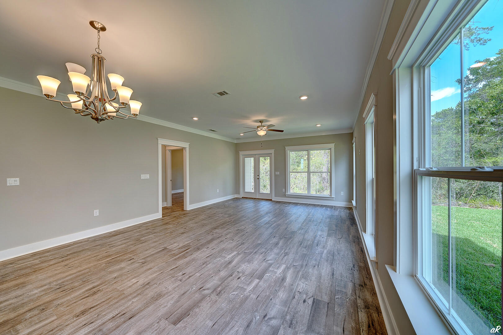 Daxton on the Bay - Residential