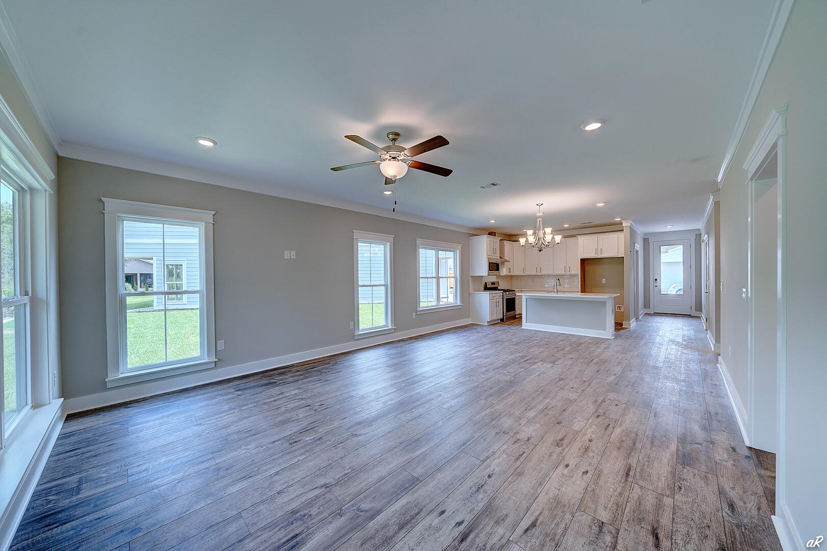 Daxton on the Bay - Residential