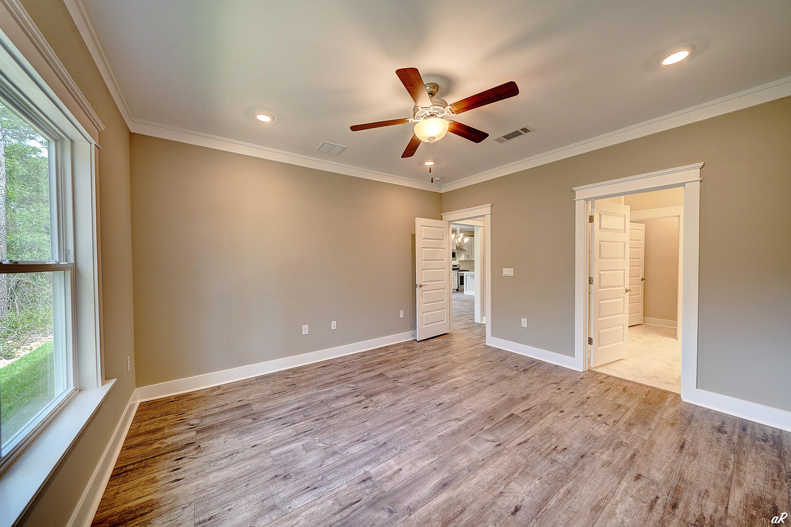 Daxton on the Bay - Residential