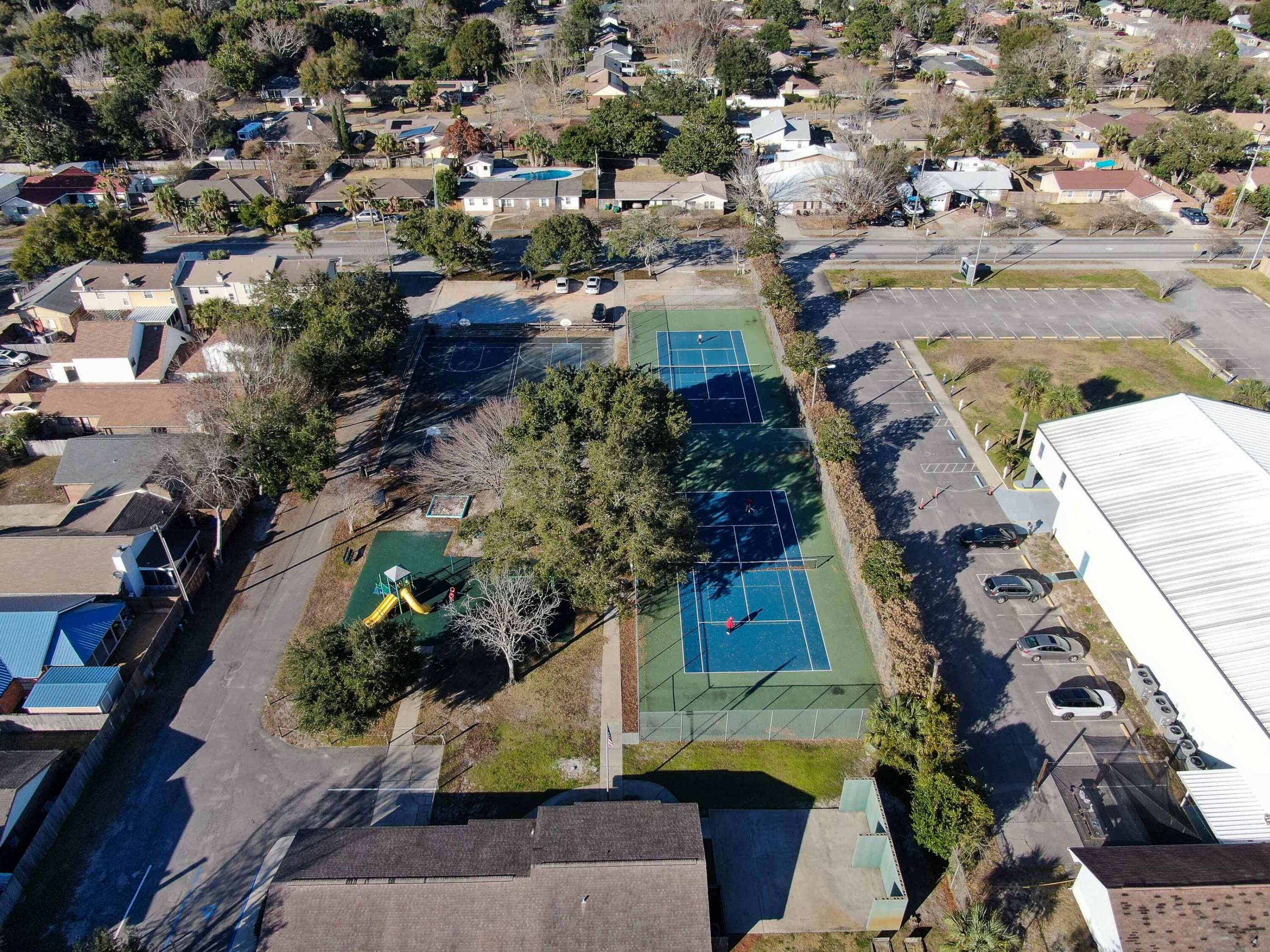 INDIAN HILLS - Residential