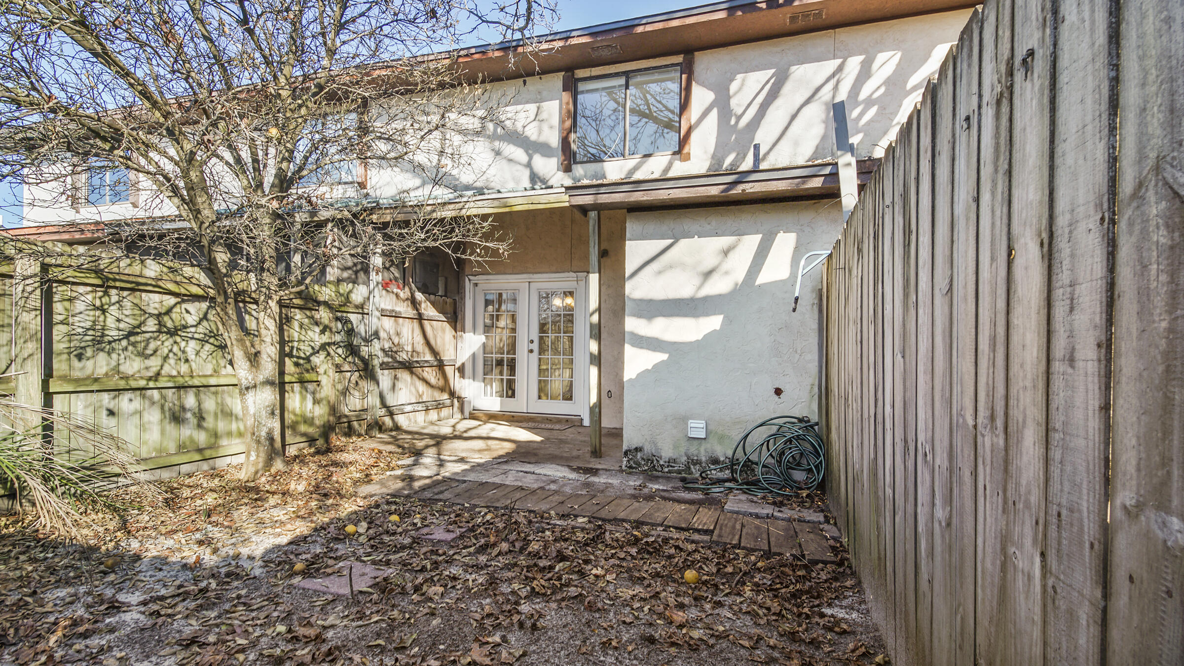 INDIAN HILLS - Residential