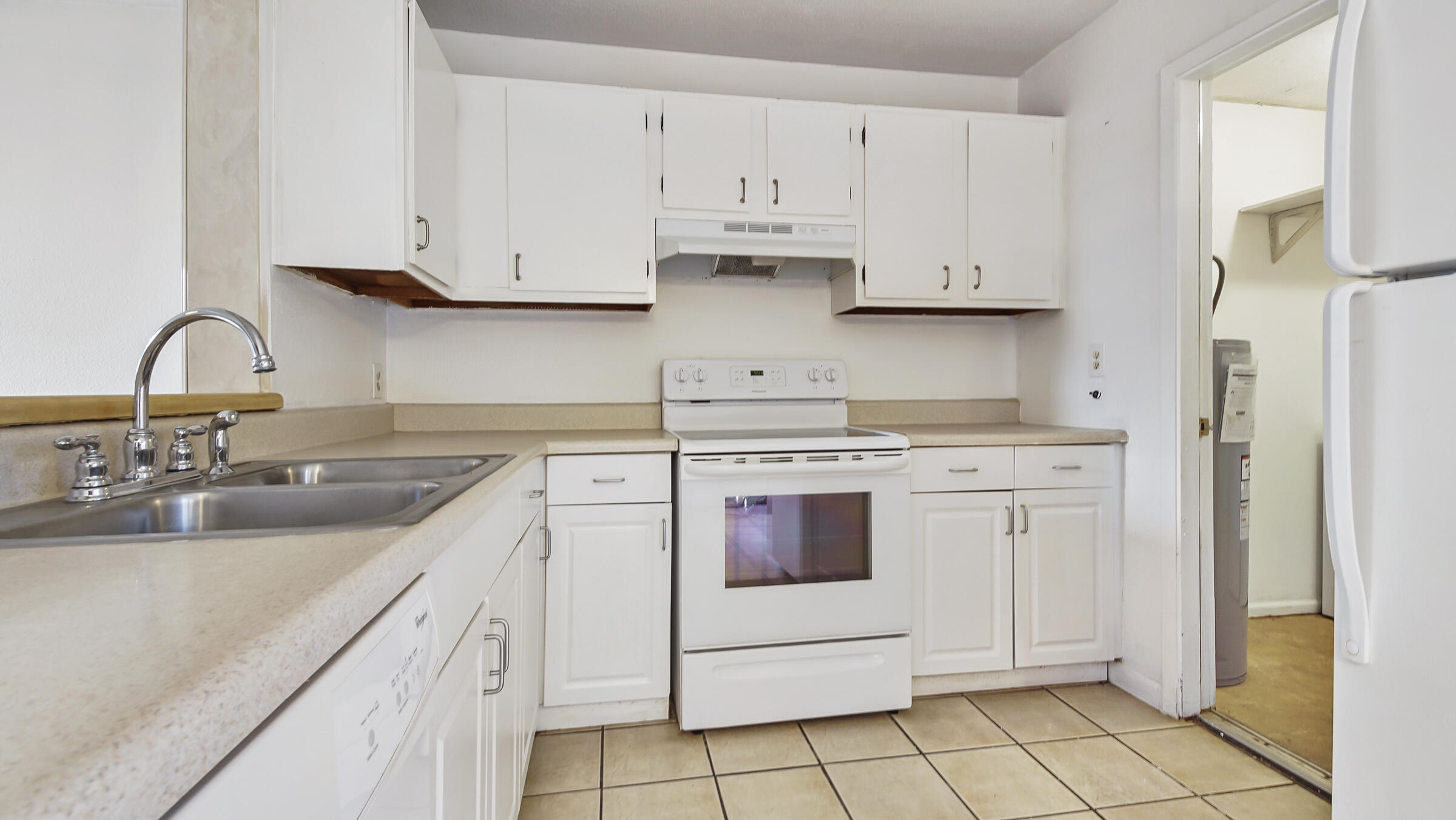 INDIAN HILLS - Residential