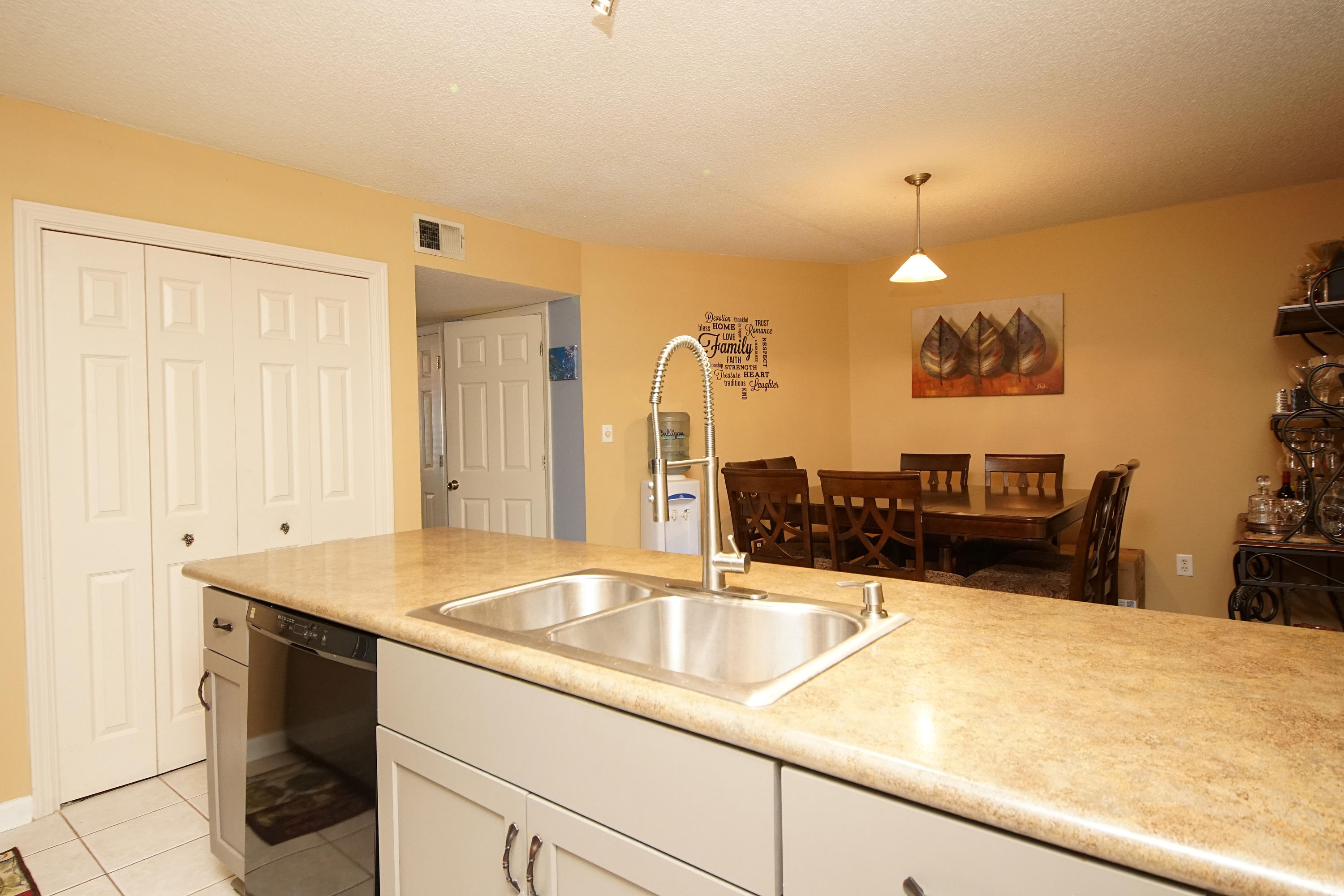 BELL-BROOK ESTATES 1ST ADDN - Residential