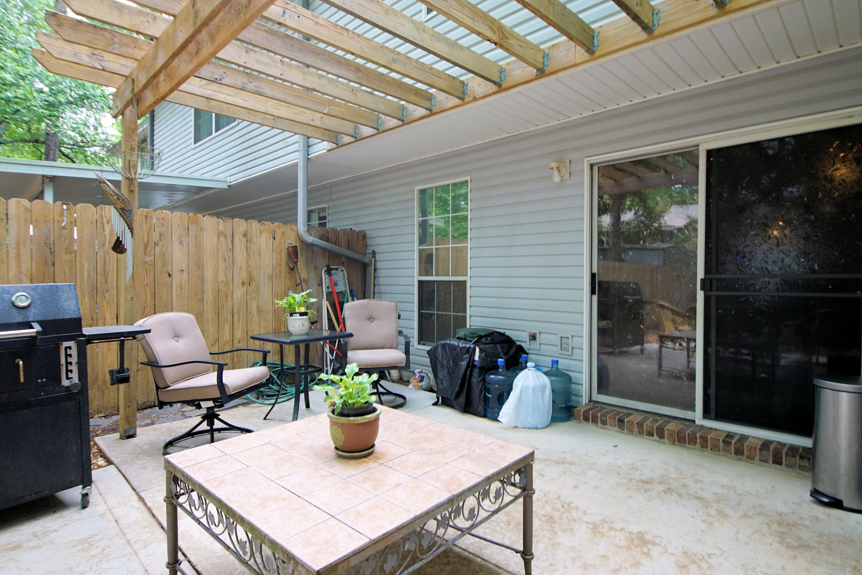 BELL-BROOK ESTATES 1ST ADDN - Residential