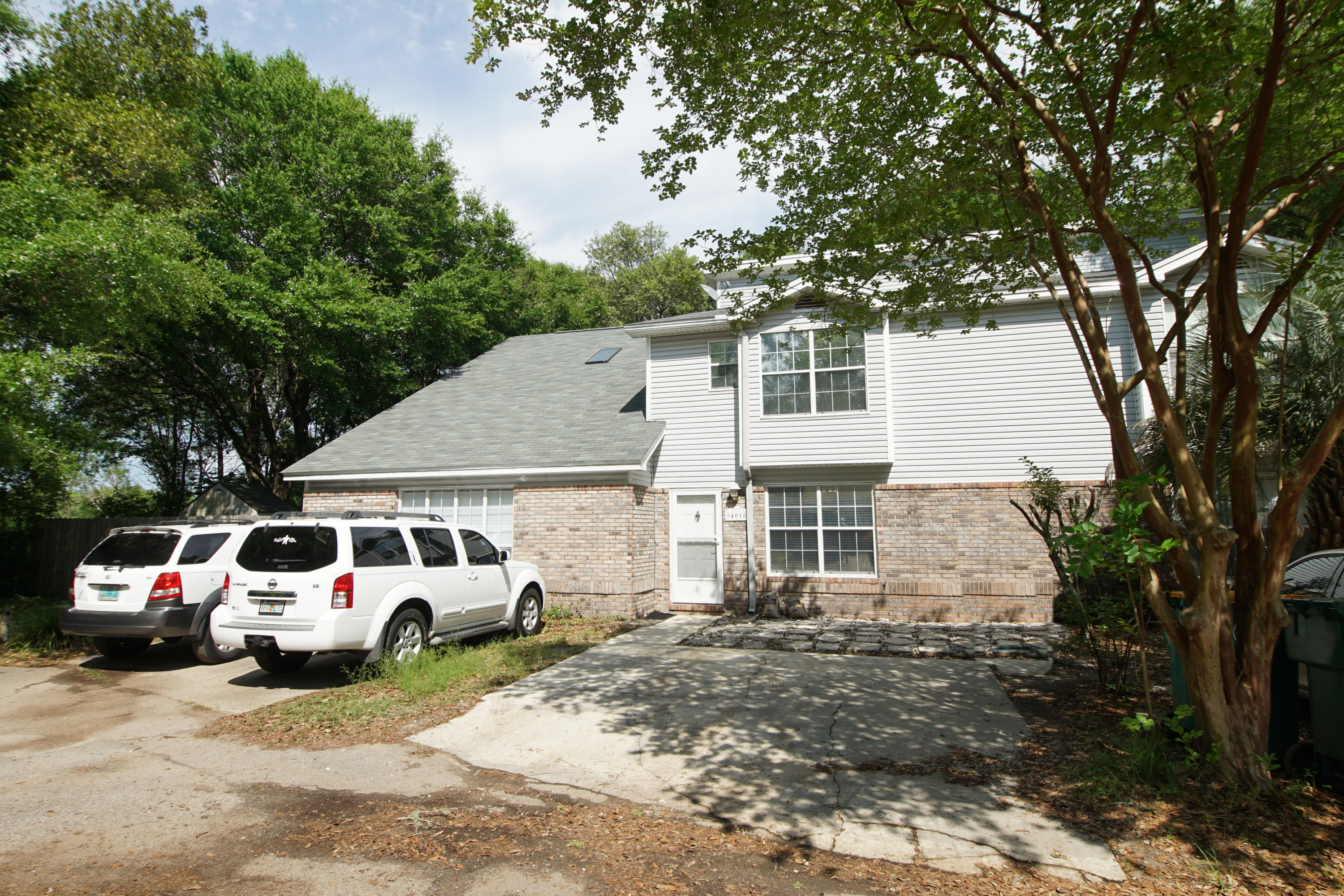 BELL-BROOK ESTATES 1ST ADDN - Residential