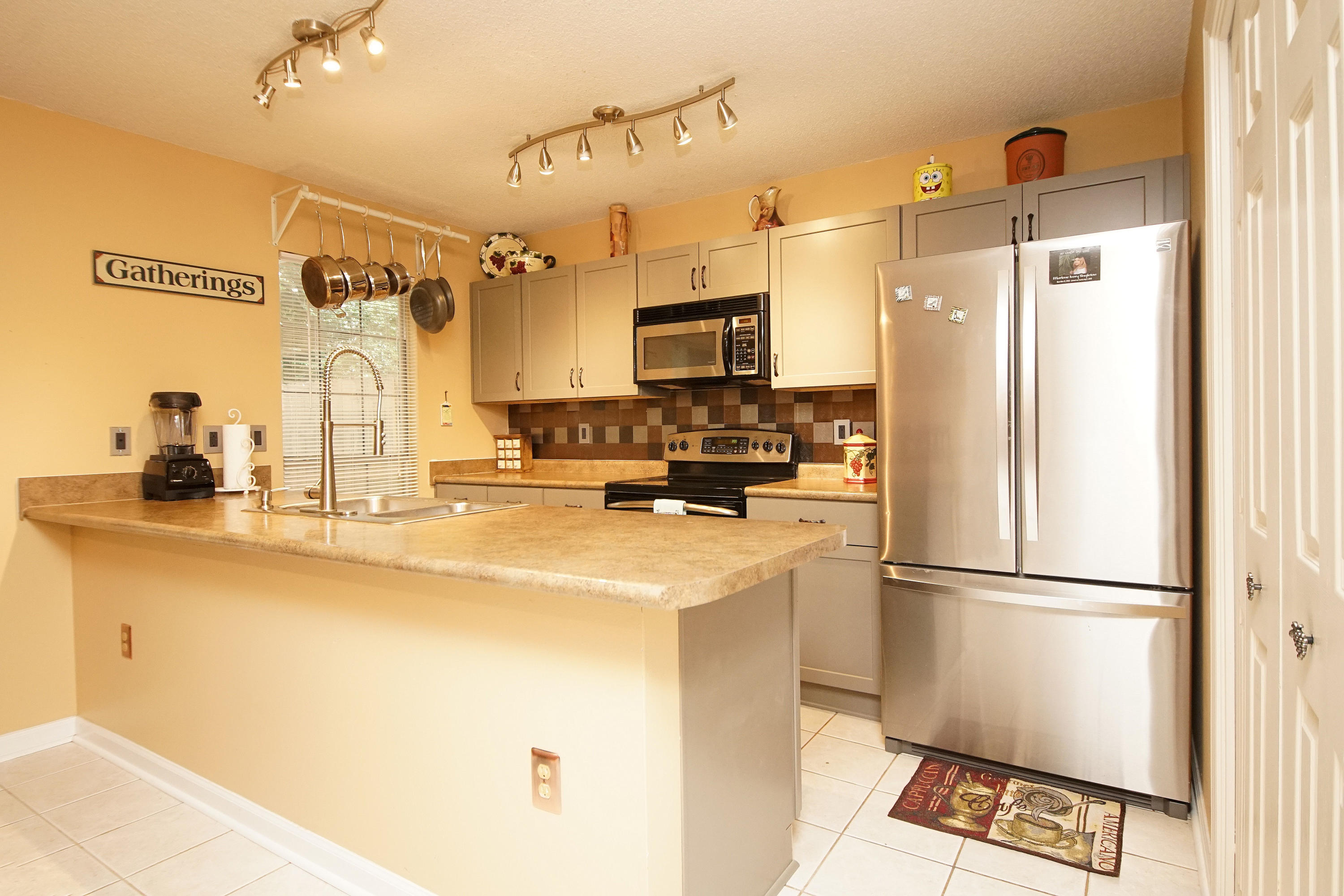 BELL-BROOK ESTATES 1ST ADDN - Residential