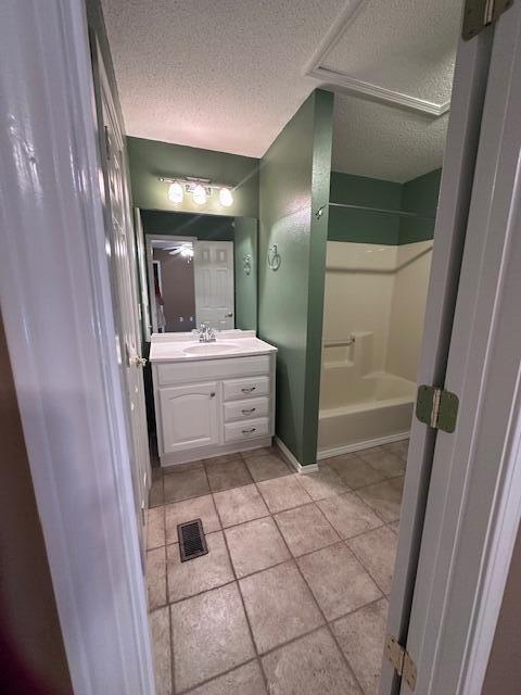 LANTERN RIDGE S/D PH II LOT 14 - Residential Lease