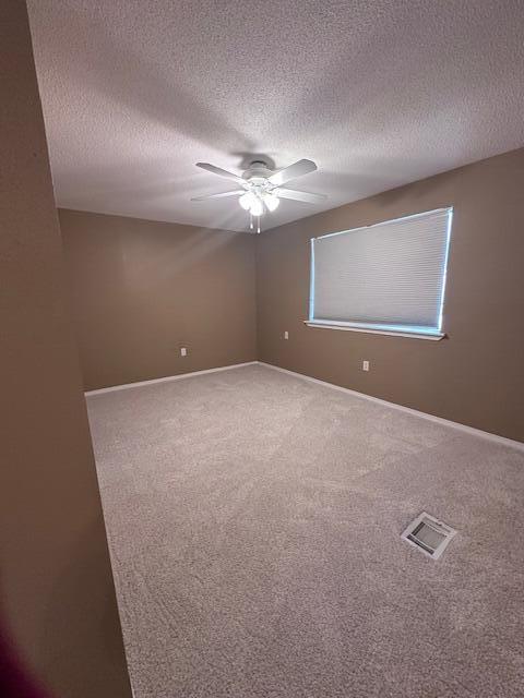 LANTERN RIDGE S/D PH II LOT 14 - Residential Lease