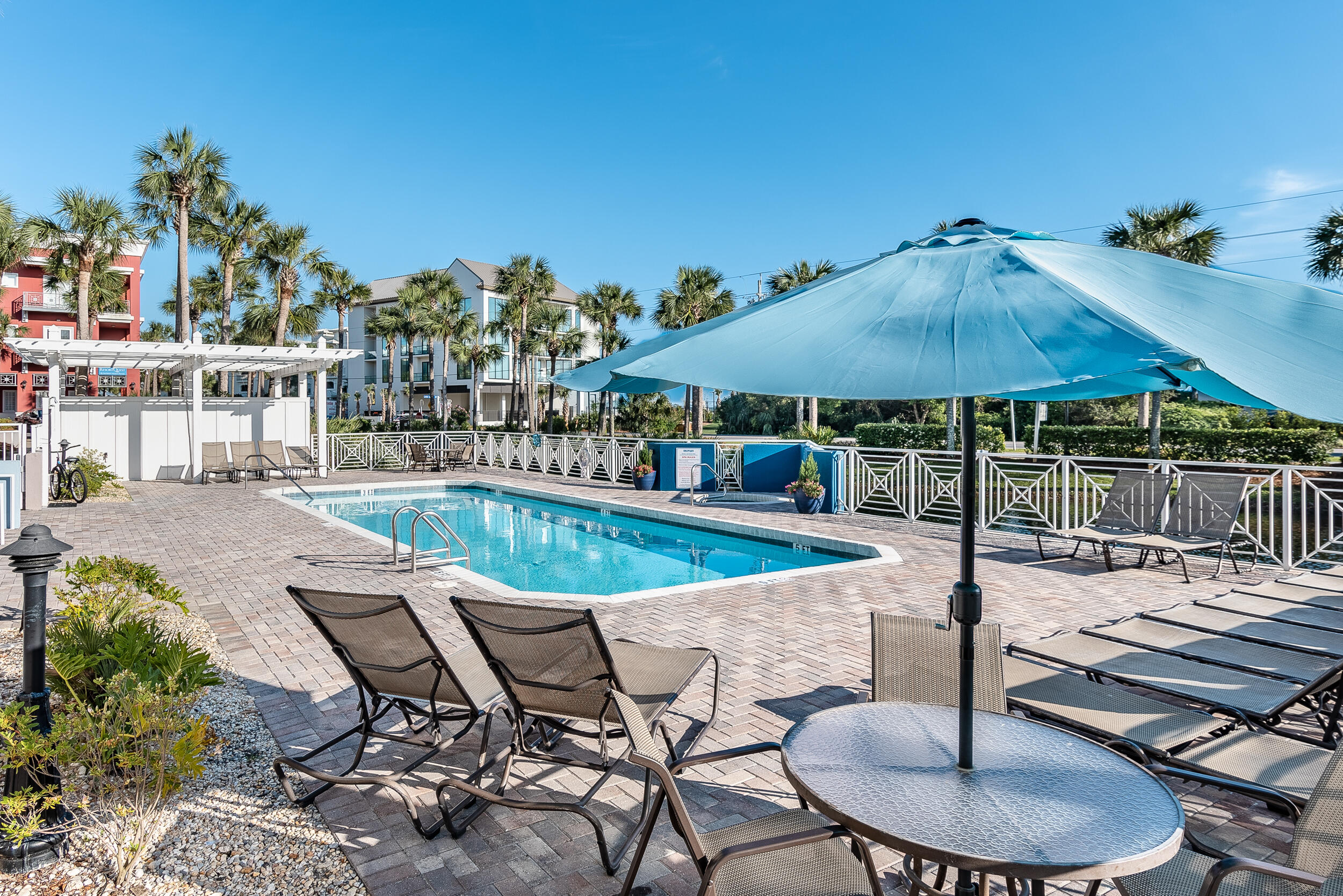 GULF PLACE RESIDENCES - Residential